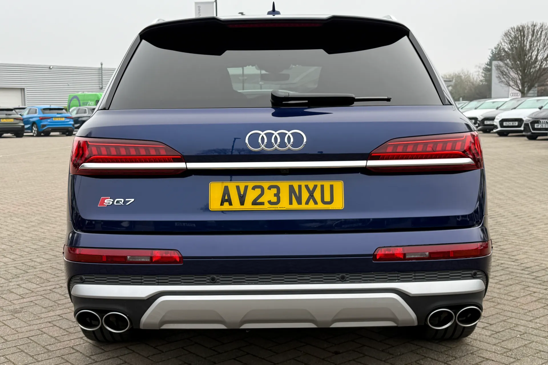 Audi Q7 thumbnail image number 38