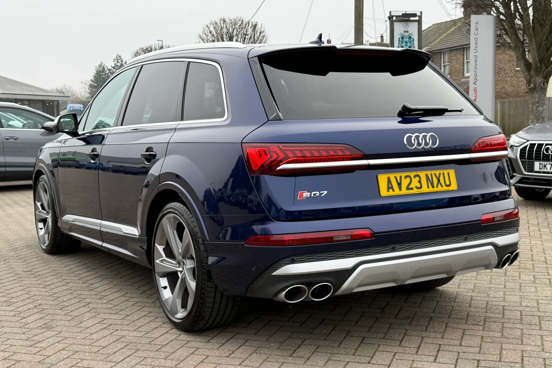 Audi Q7 thumbnail image number 39