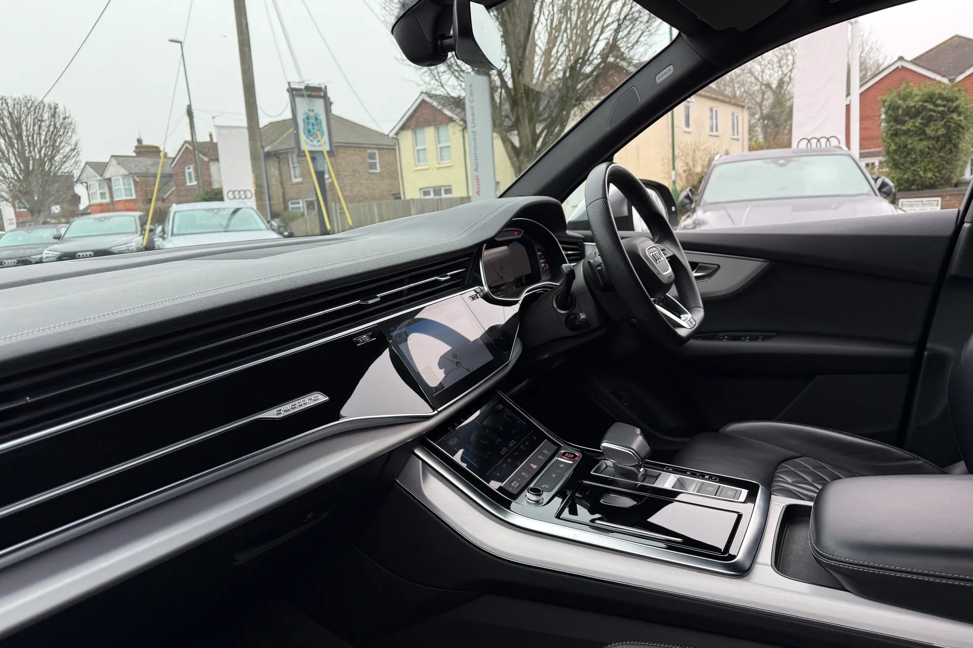 Audi Q7 thumbnail image number 34