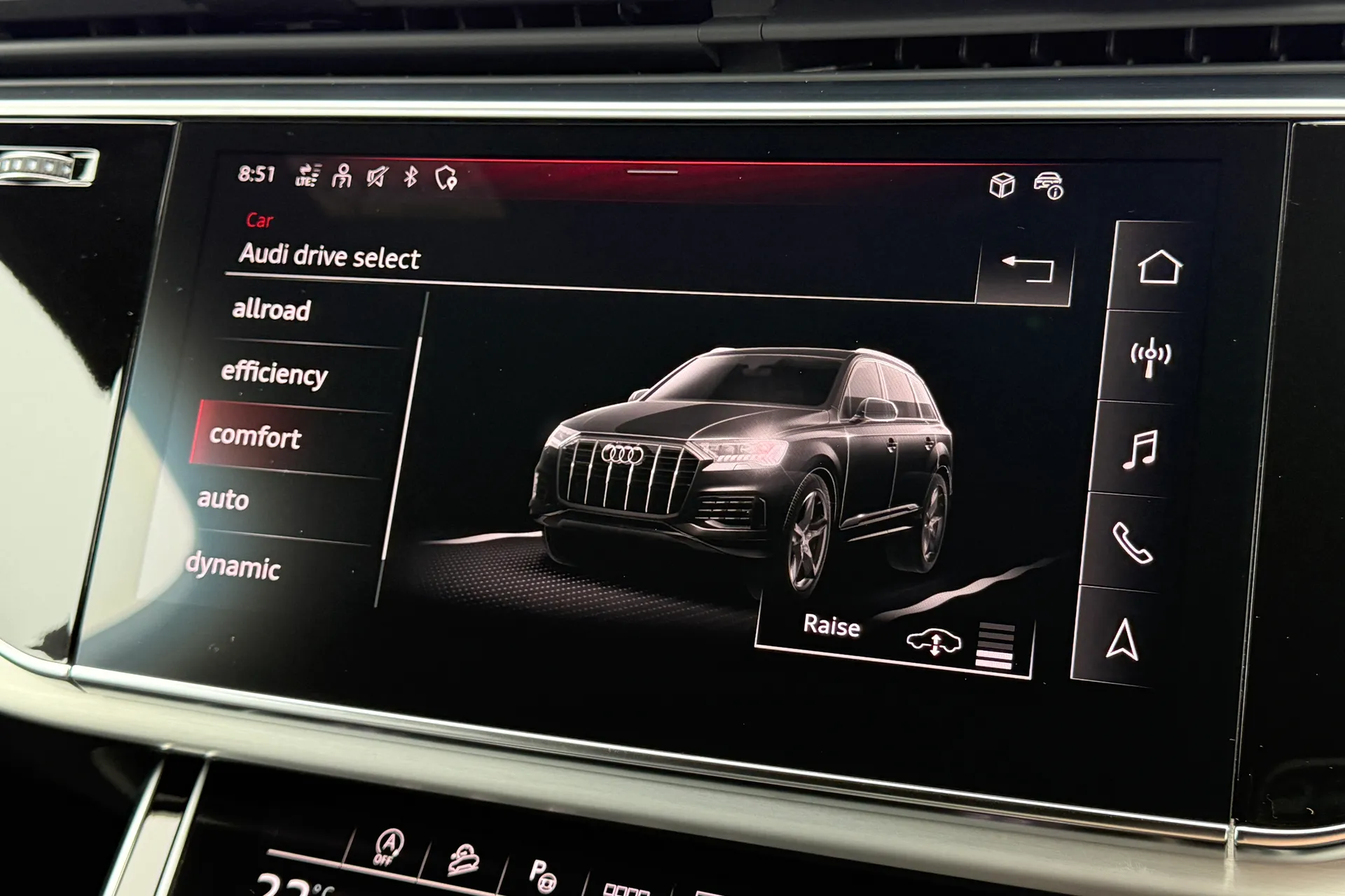 Audi Q7 thumbnail image number 11