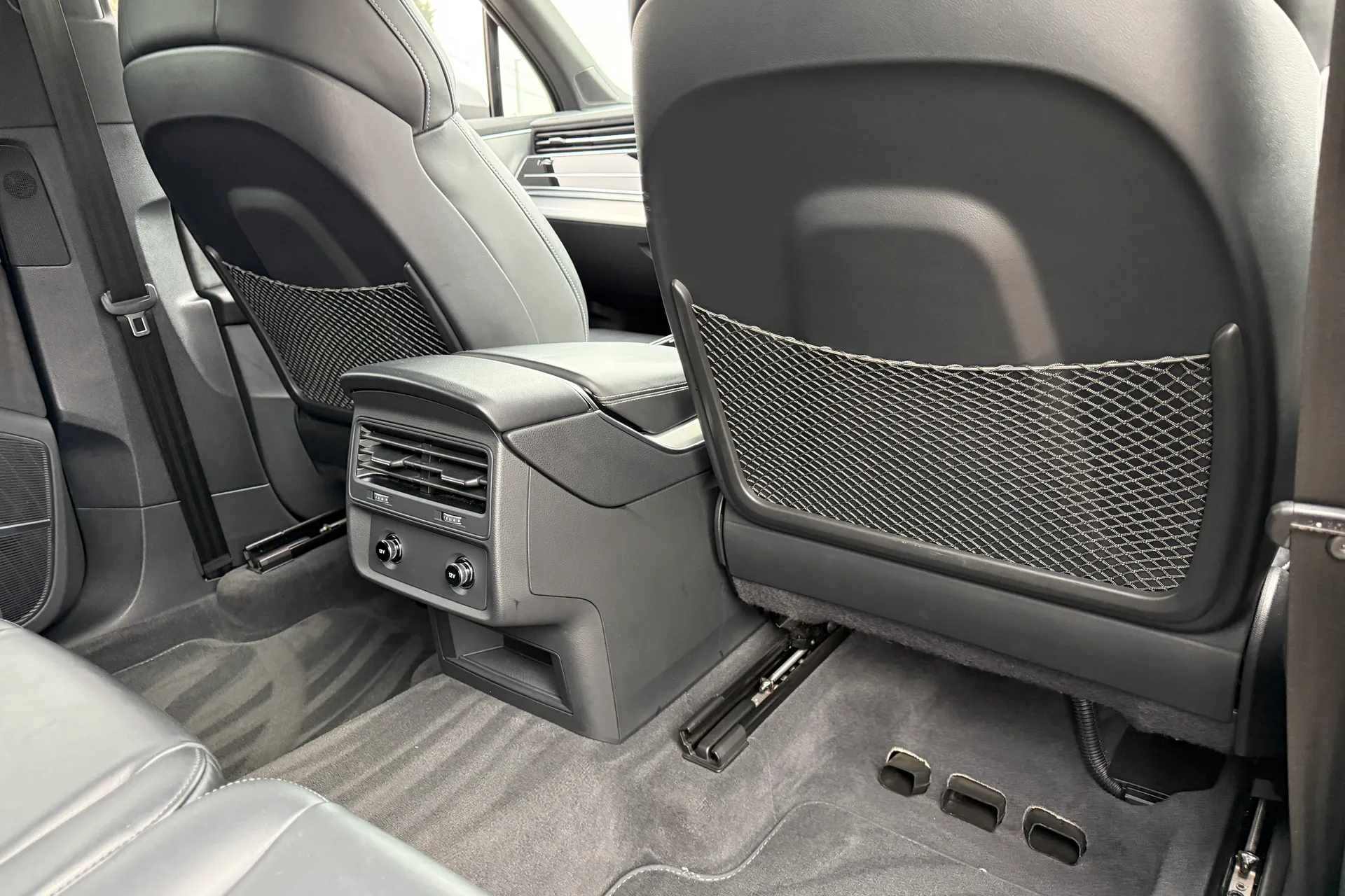 Audi Q7 thumbnail image number 54