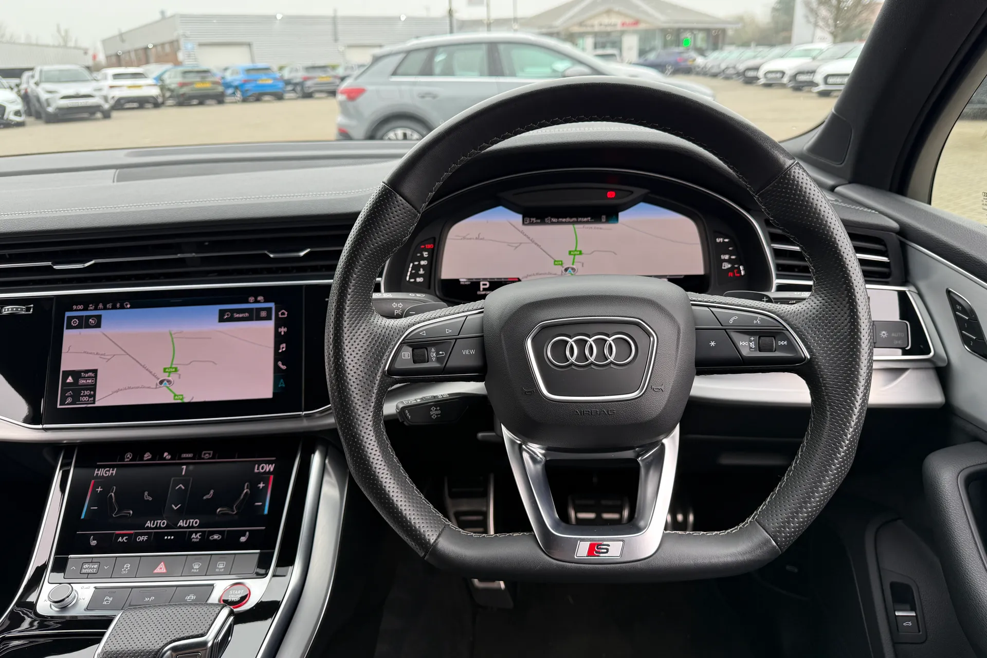 Audi Q7 thumbnail image number 6