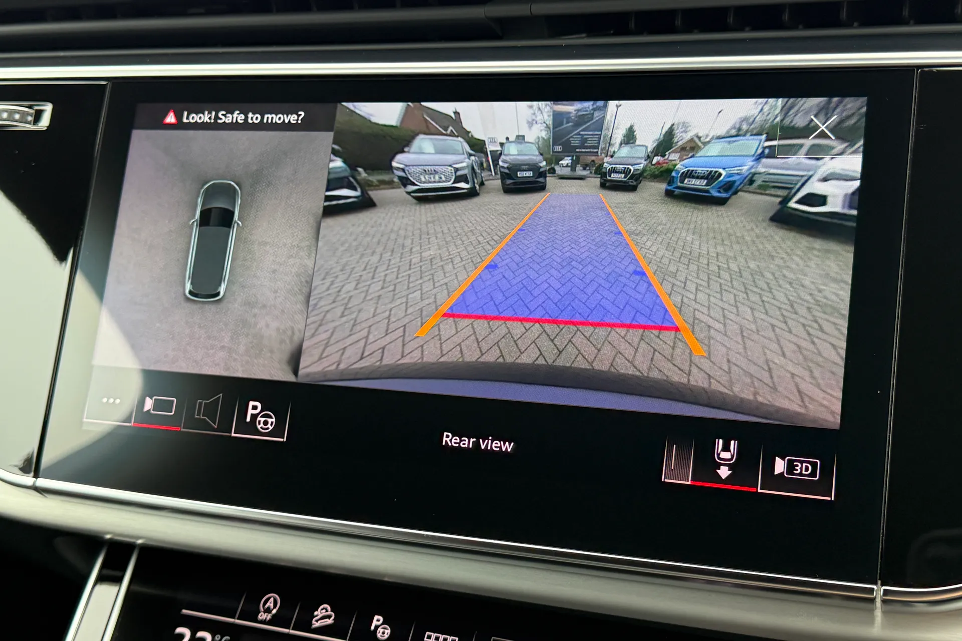 Audi Q7 thumbnail image number 4