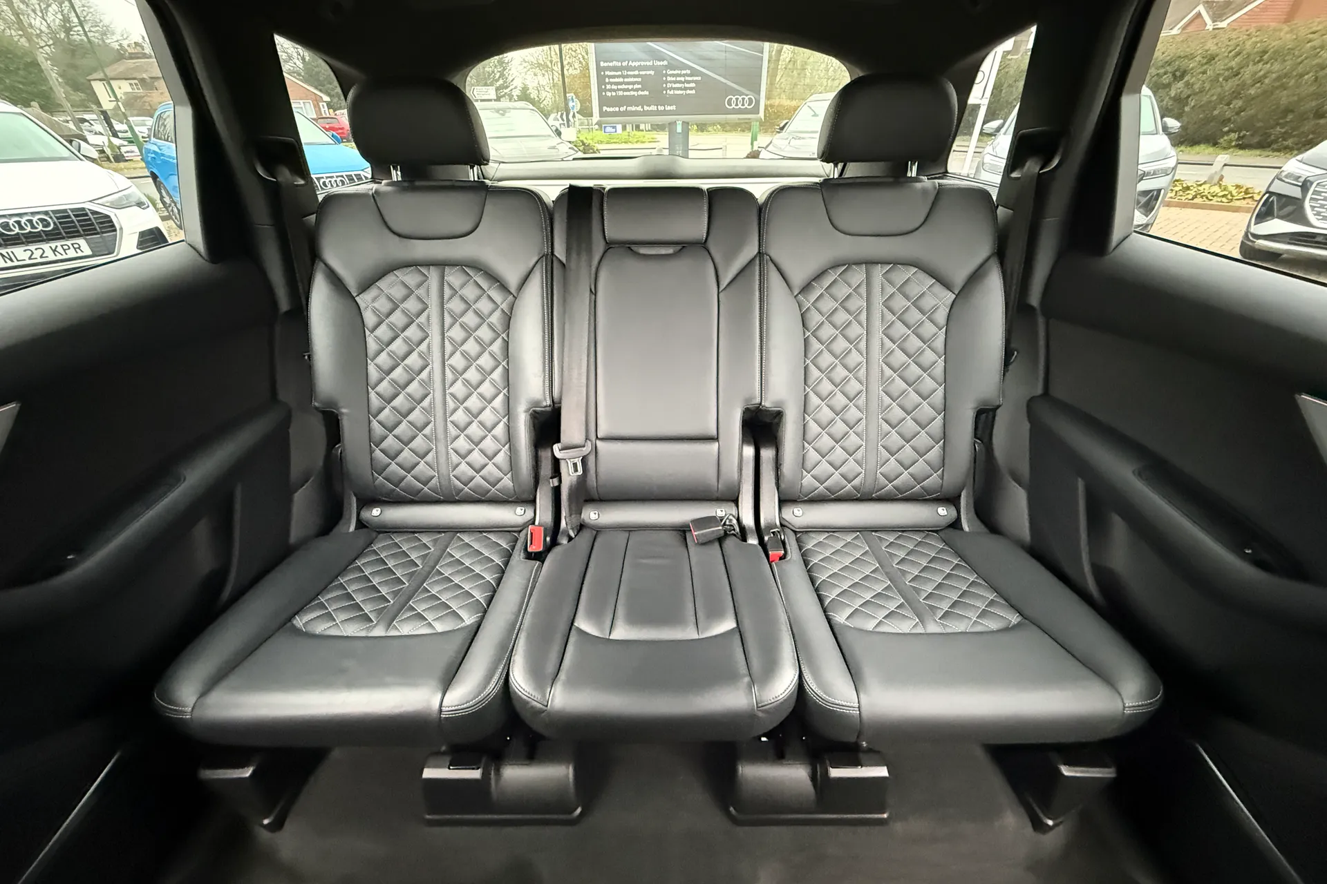 Audi Q7 thumbnail image number 44