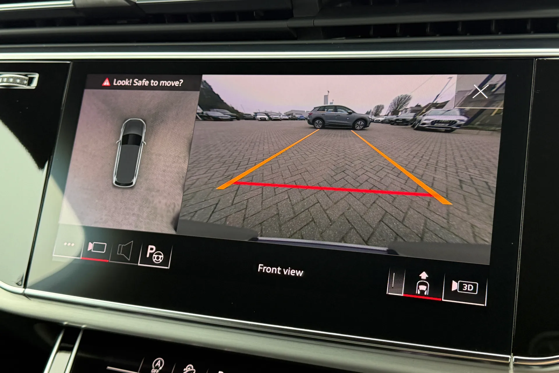 Audi Q7 thumbnail image number 9