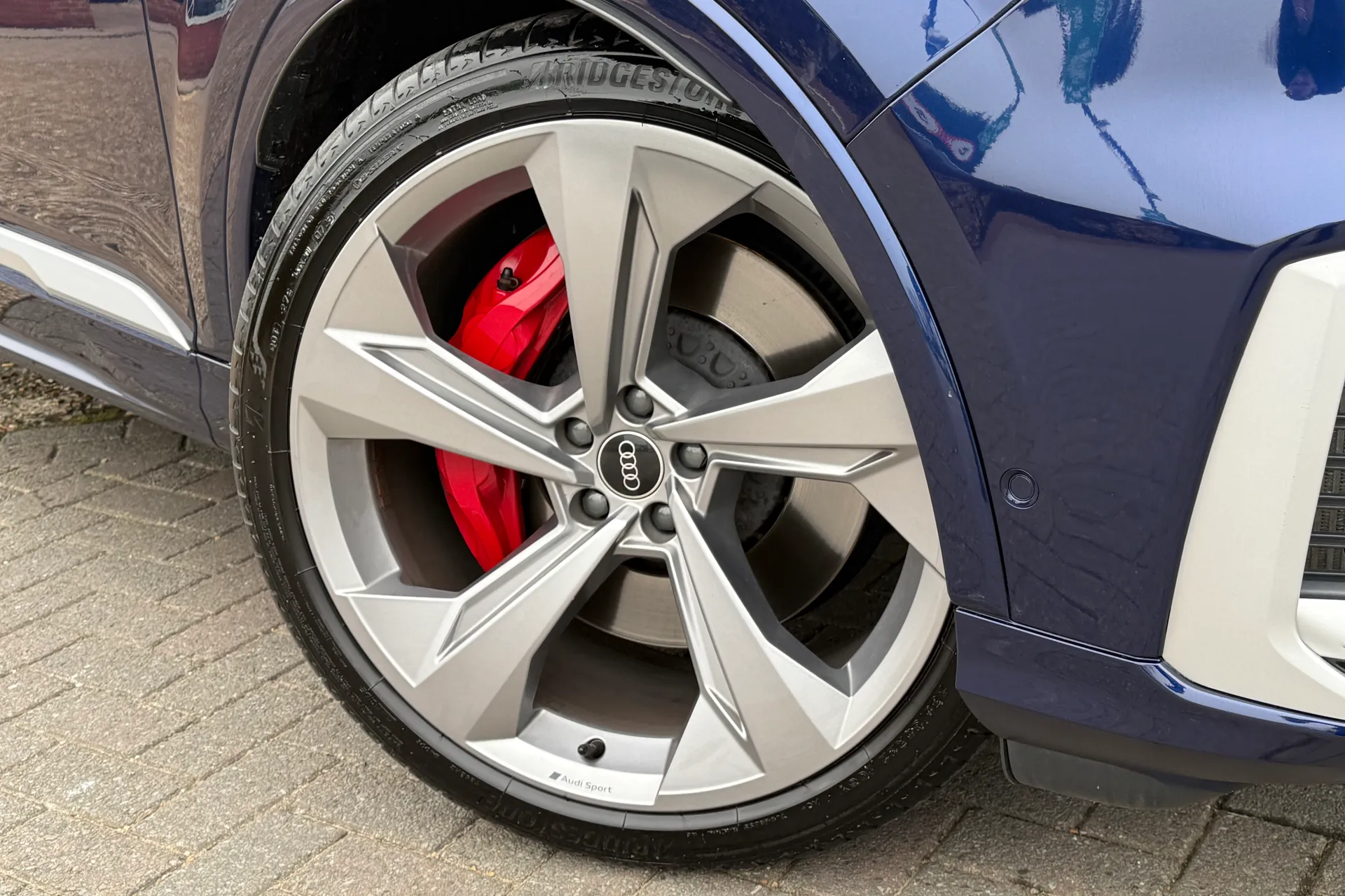 Audi Q7 thumbnail image number 8