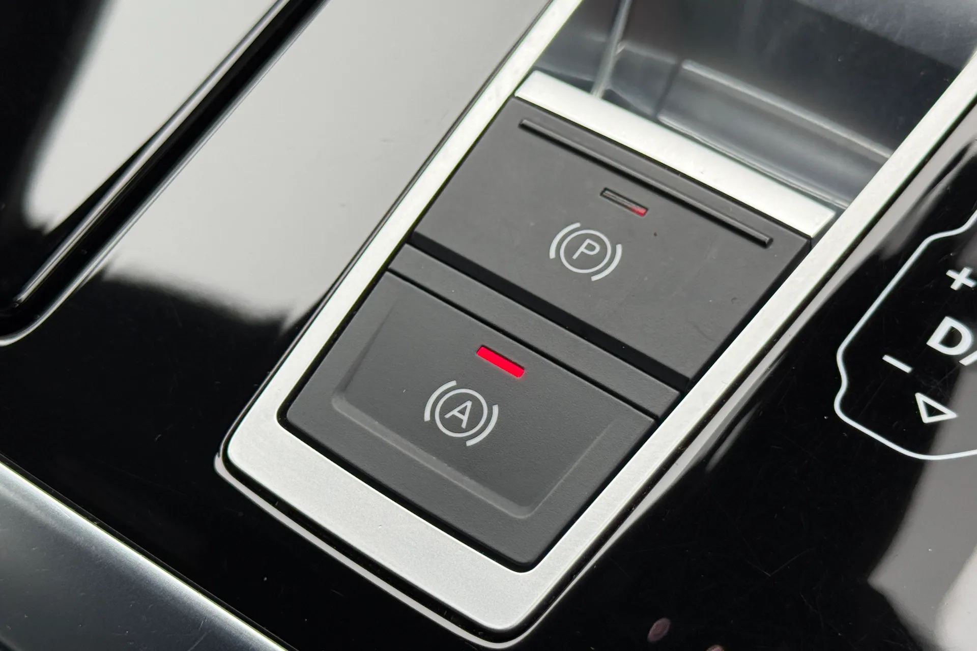 Audi Q7 thumbnail image number 47