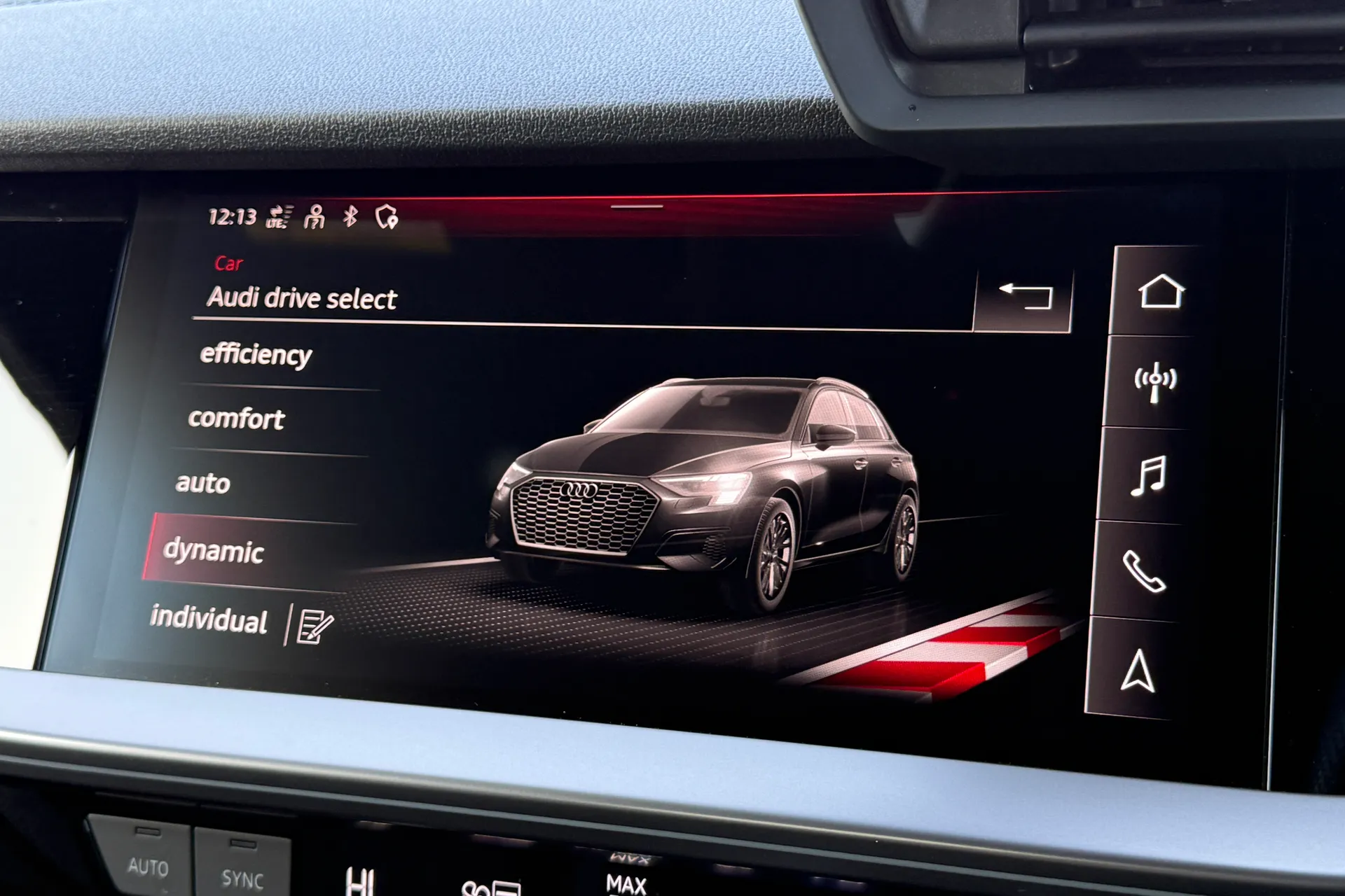 Audi A3 thumbnail image number 9