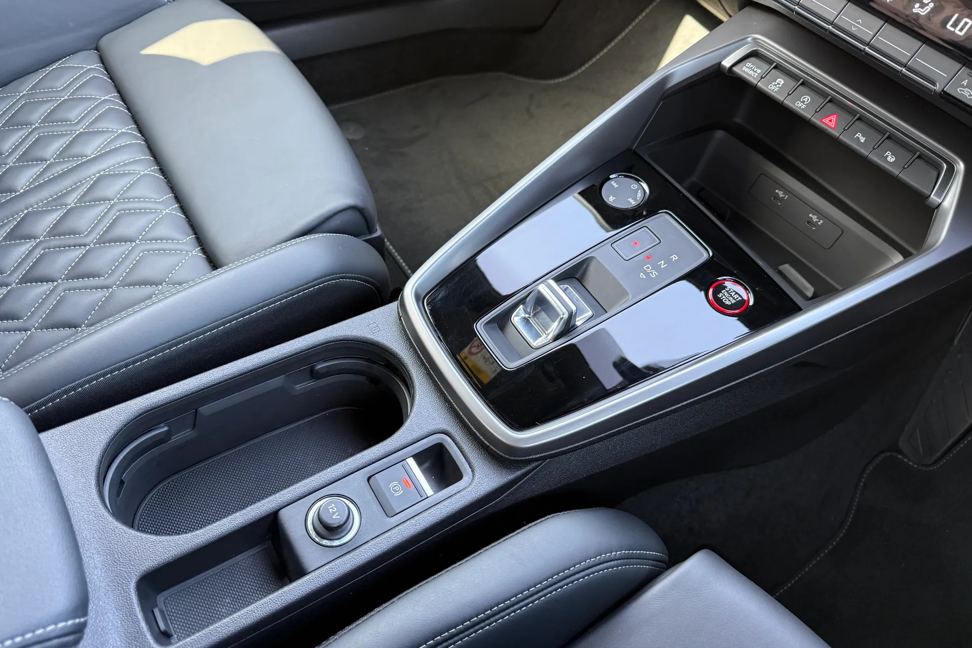 Audi A3 thumbnail image number 41