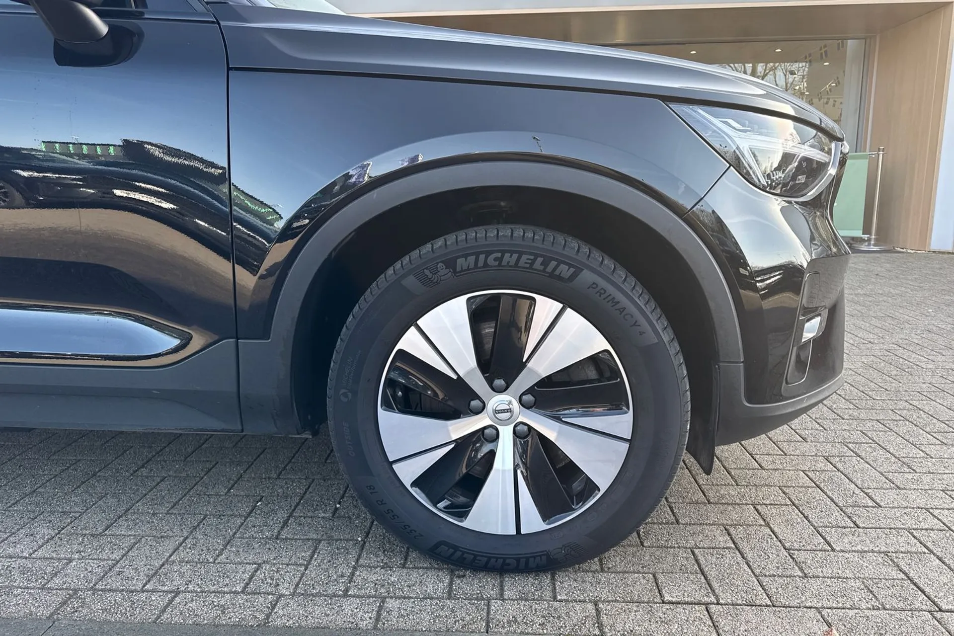 Volvo XC40 thumbnail image number 14