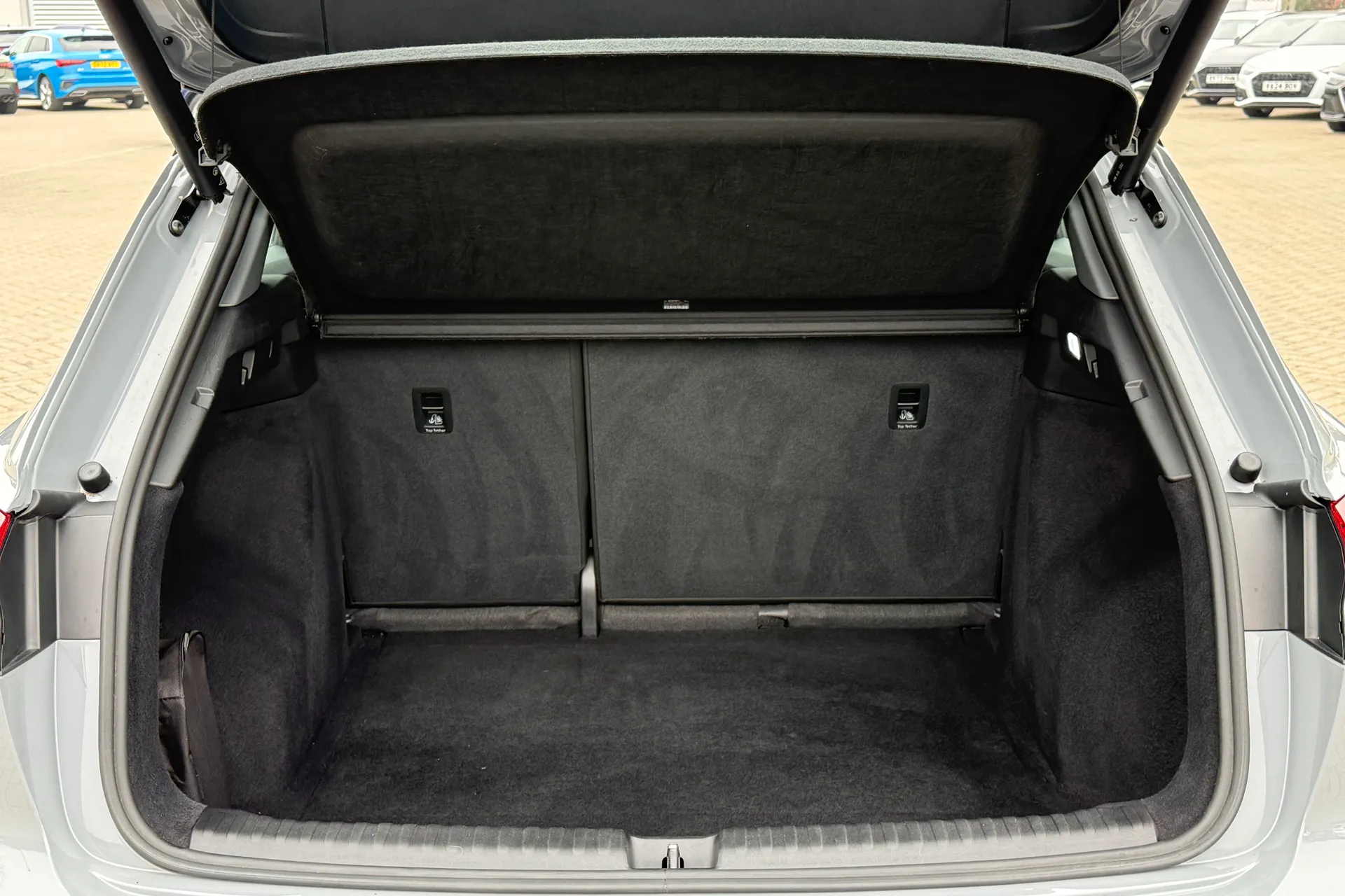 Audi Q4 thumbnail image number 34