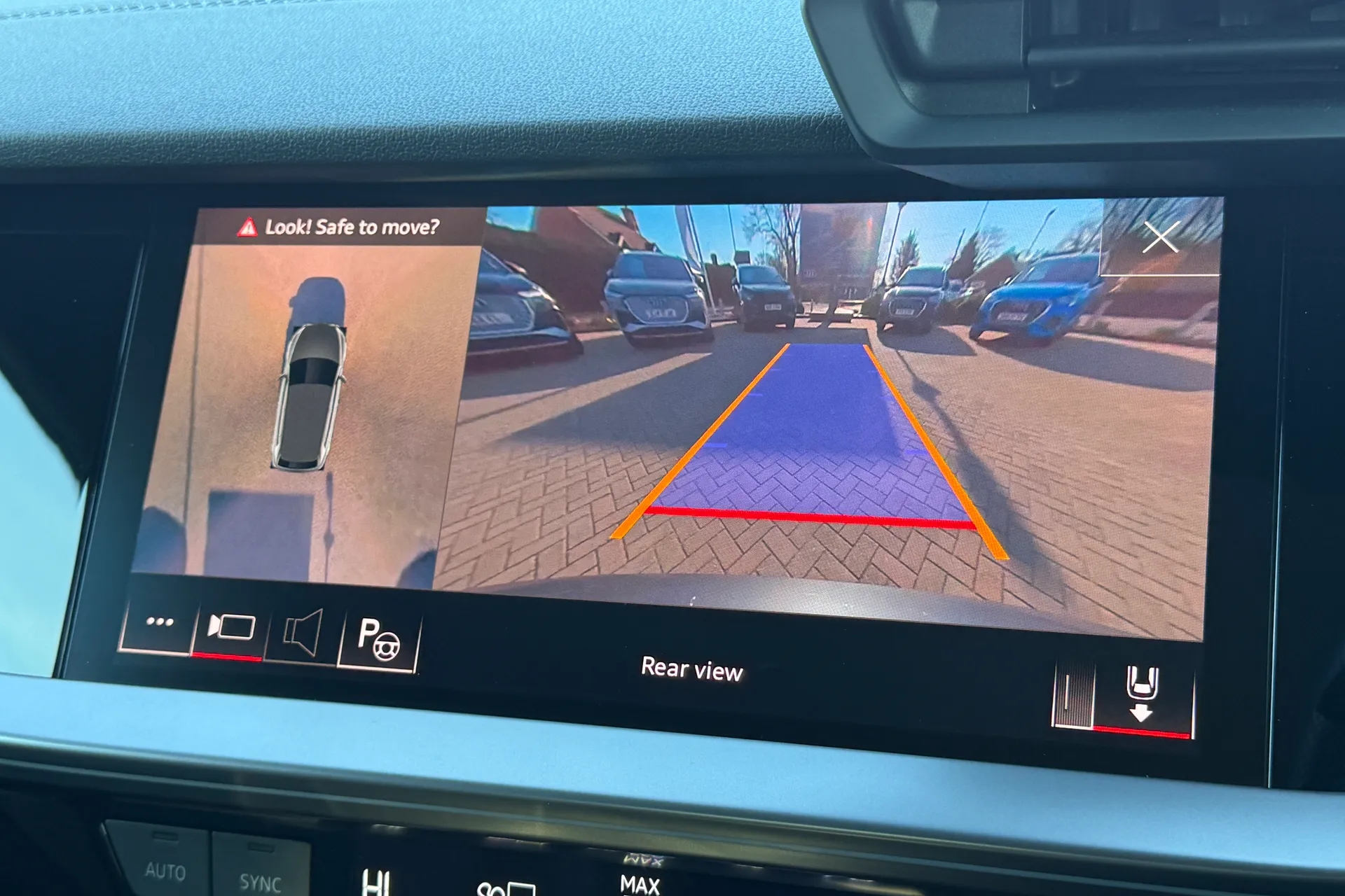 Audi A3 thumbnail image number 4