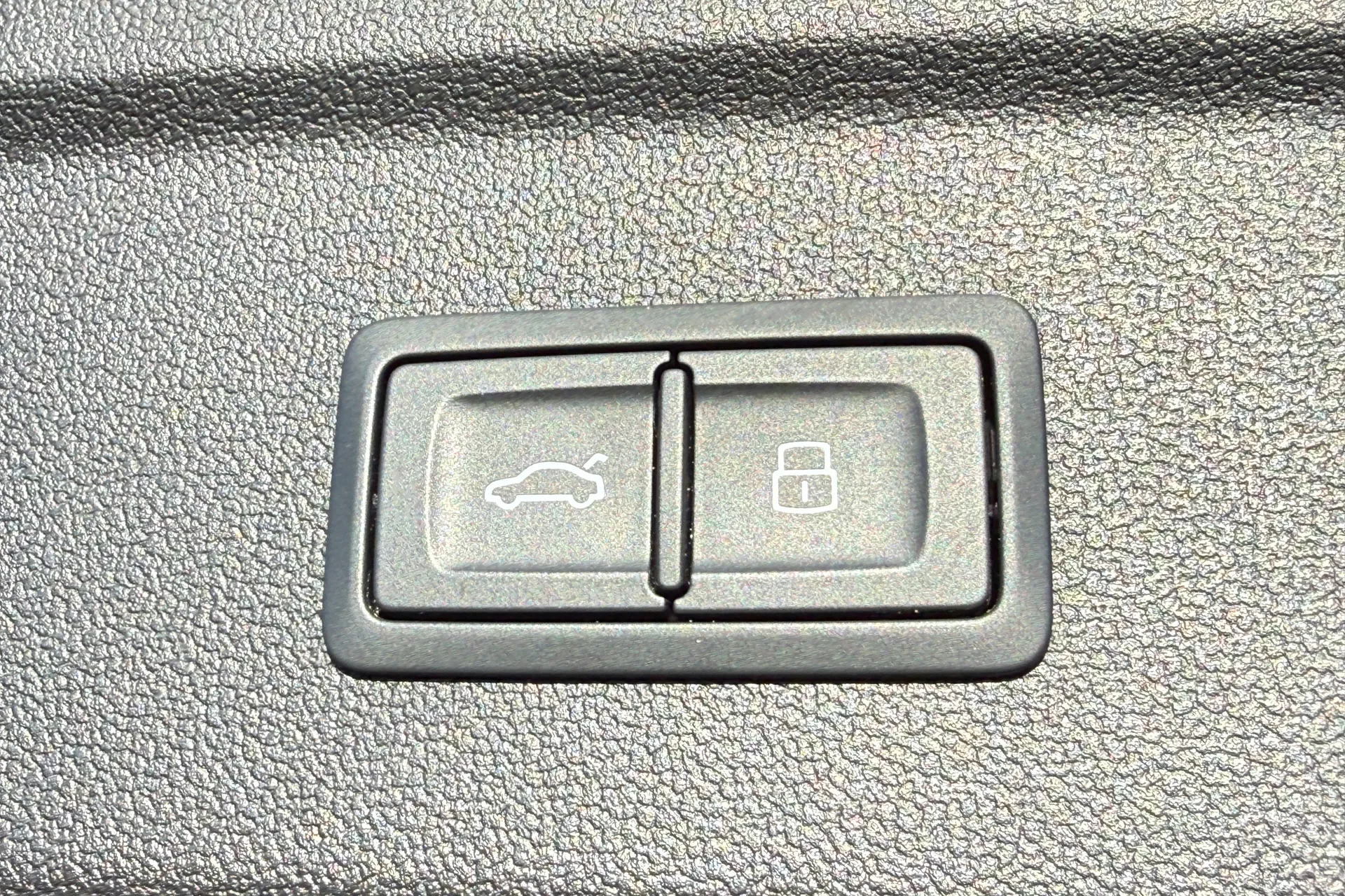 Audi A3 thumbnail image number 47