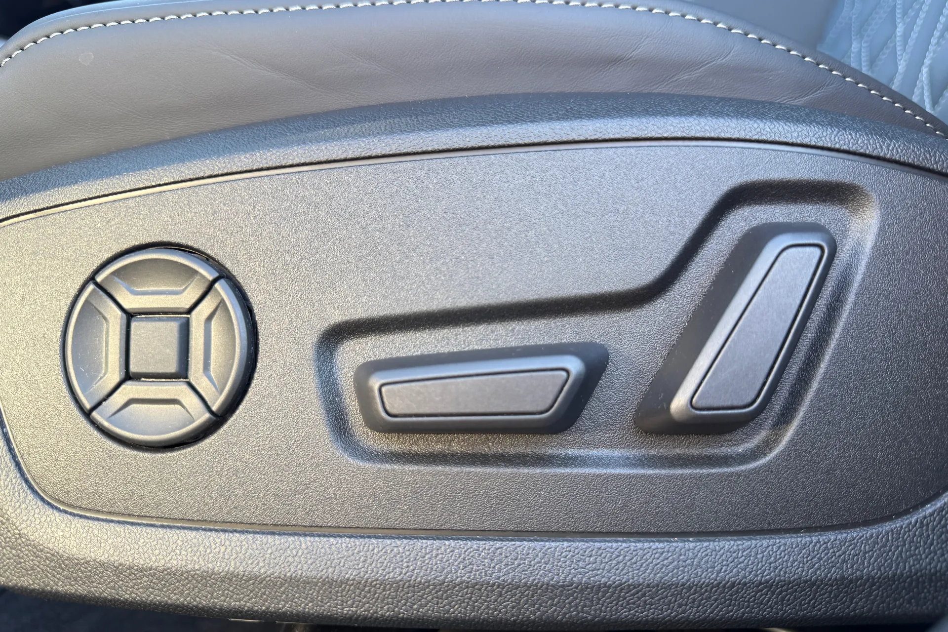 Audi A3 thumbnail image number 22