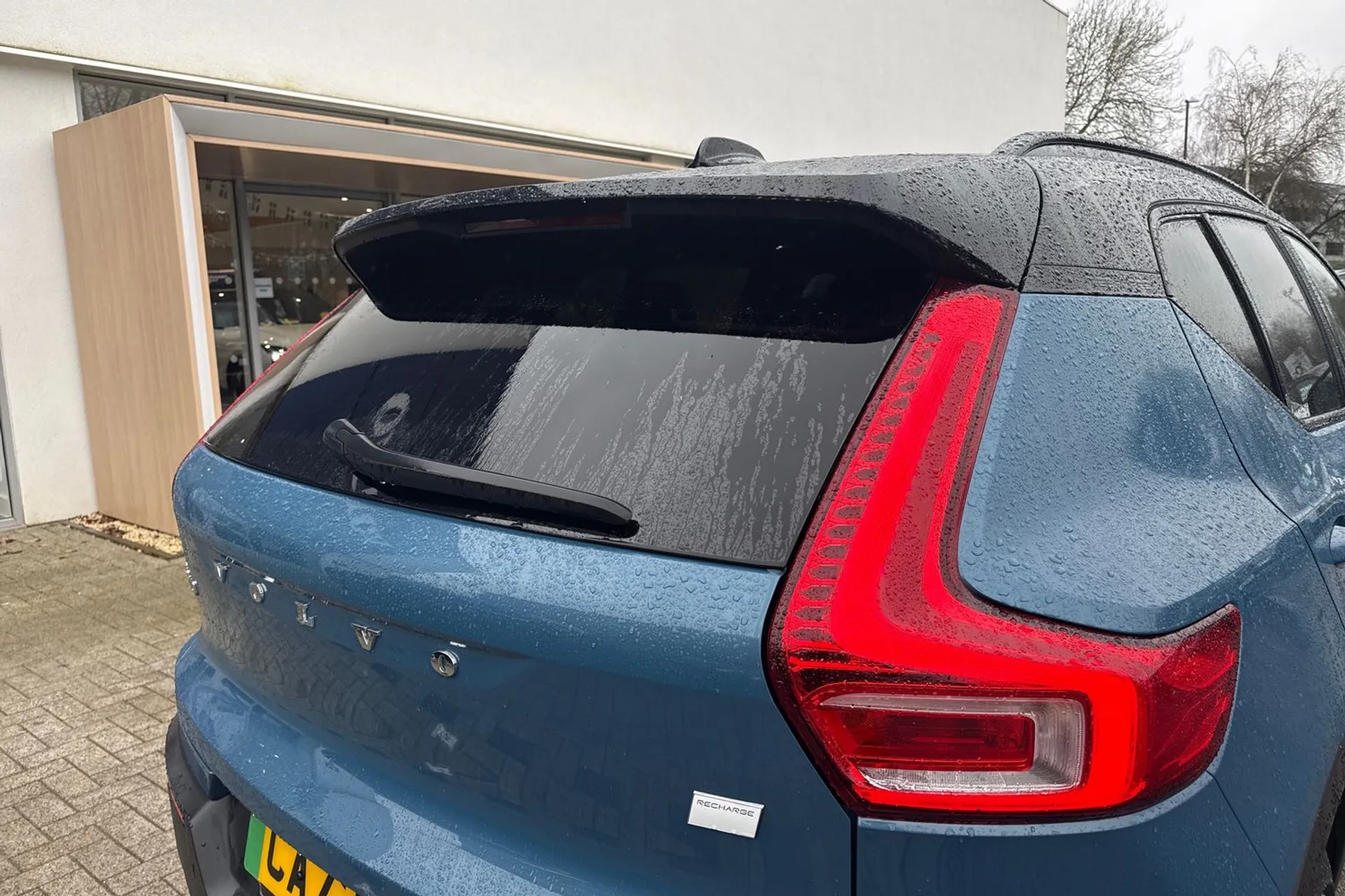 Volvo XC40 thumbnail image number 16