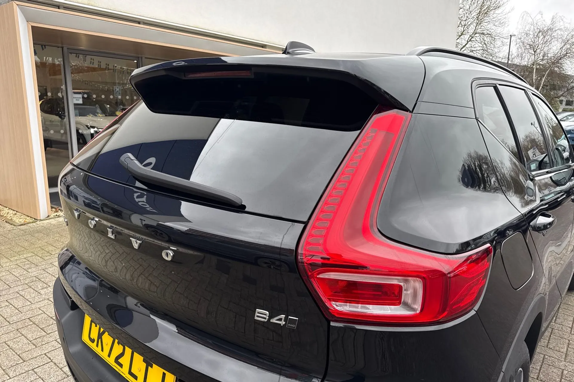 Volvo XC40 thumbnail image number 16