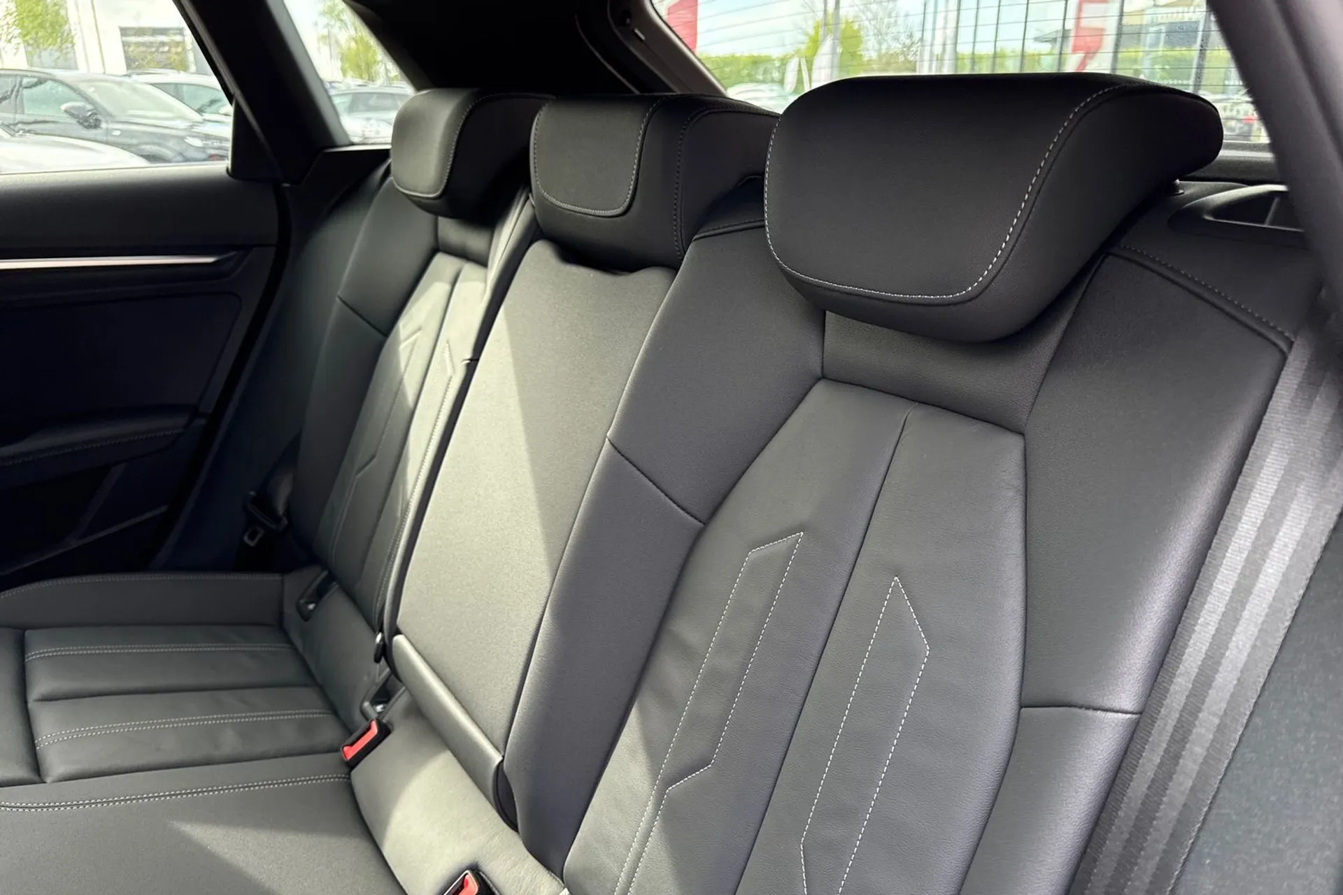 Audi A3 thumbnail image number 40