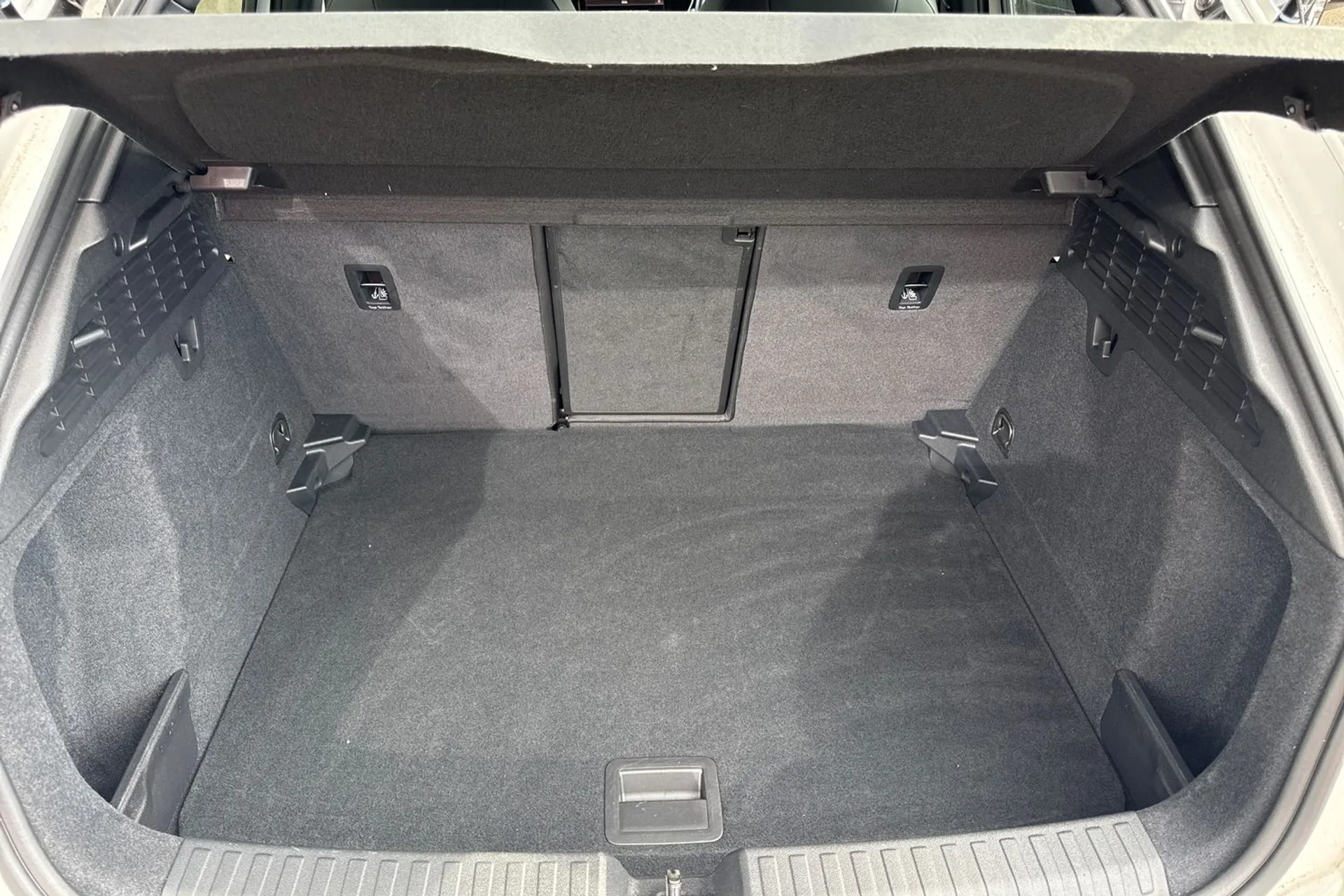 Audi A3 thumbnail image number 30
