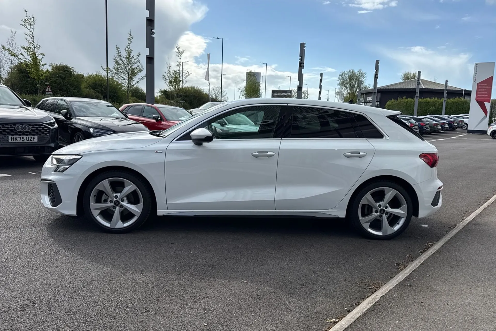 Audi A3 thumbnail image number 20