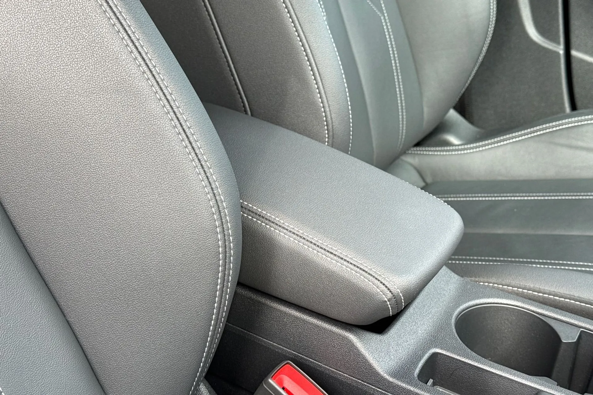 Audi A3 thumbnail image number 31