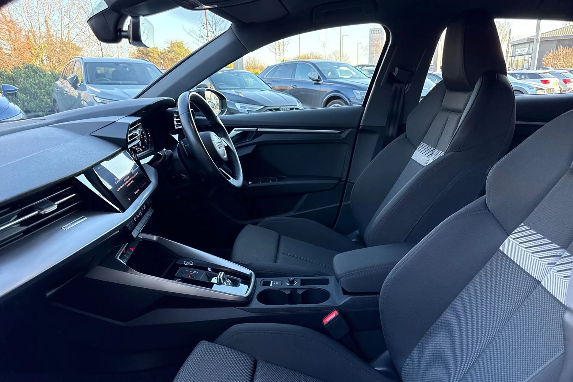 Audi A3 thumbnail image number 40