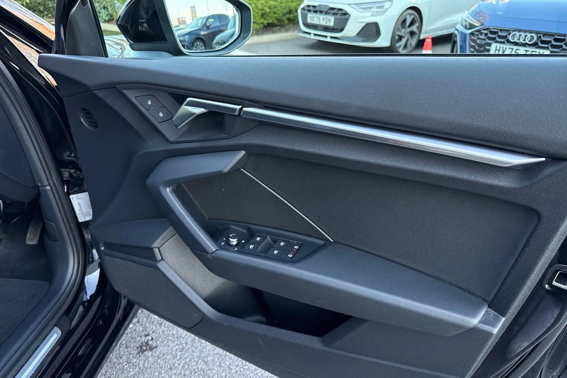 Audi A3 thumbnail image number 47