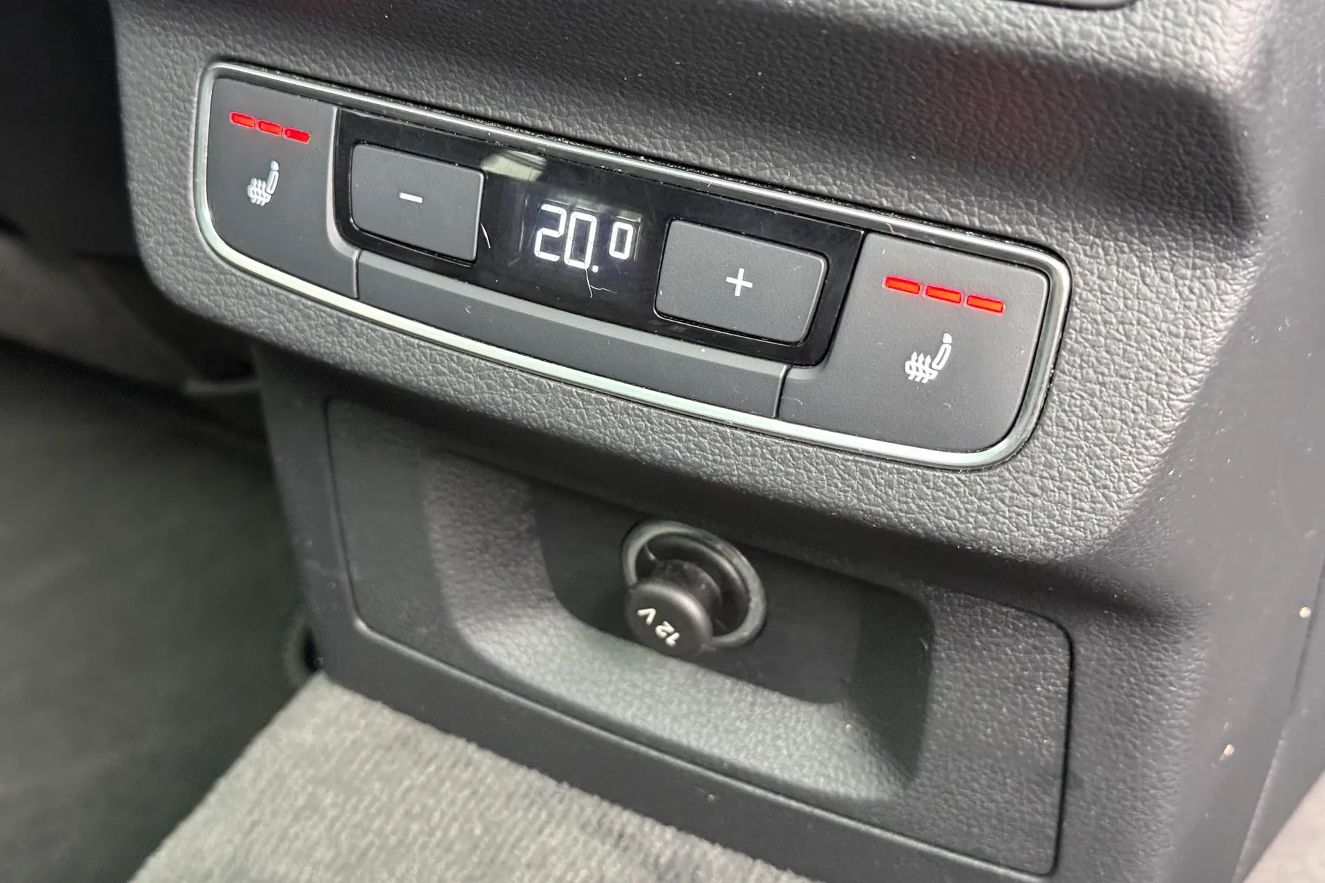 Audi Q5 thumbnail image number 32