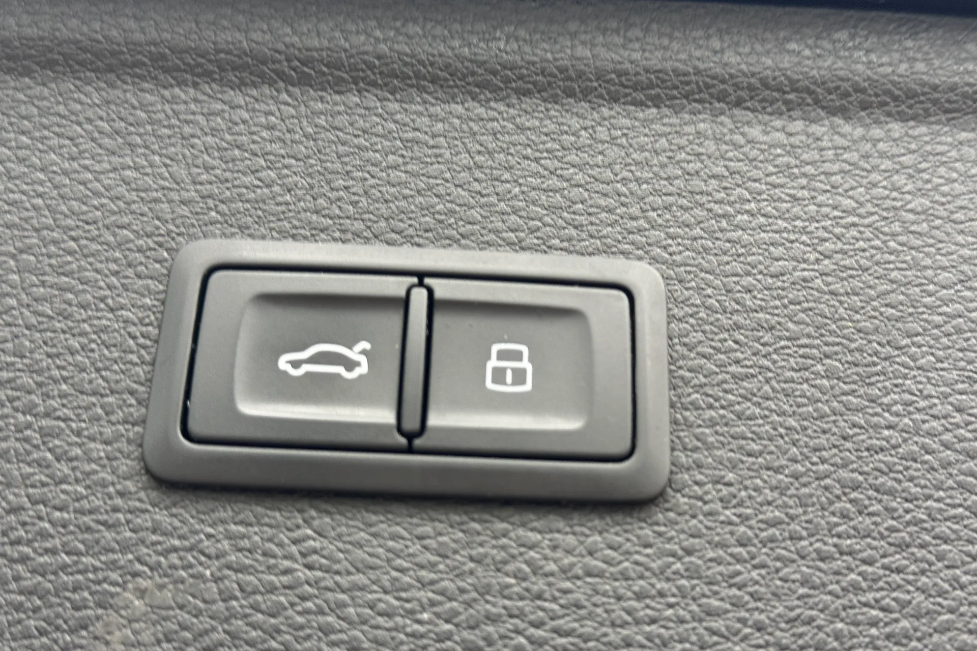 Audi Q5 thumbnail image number 41