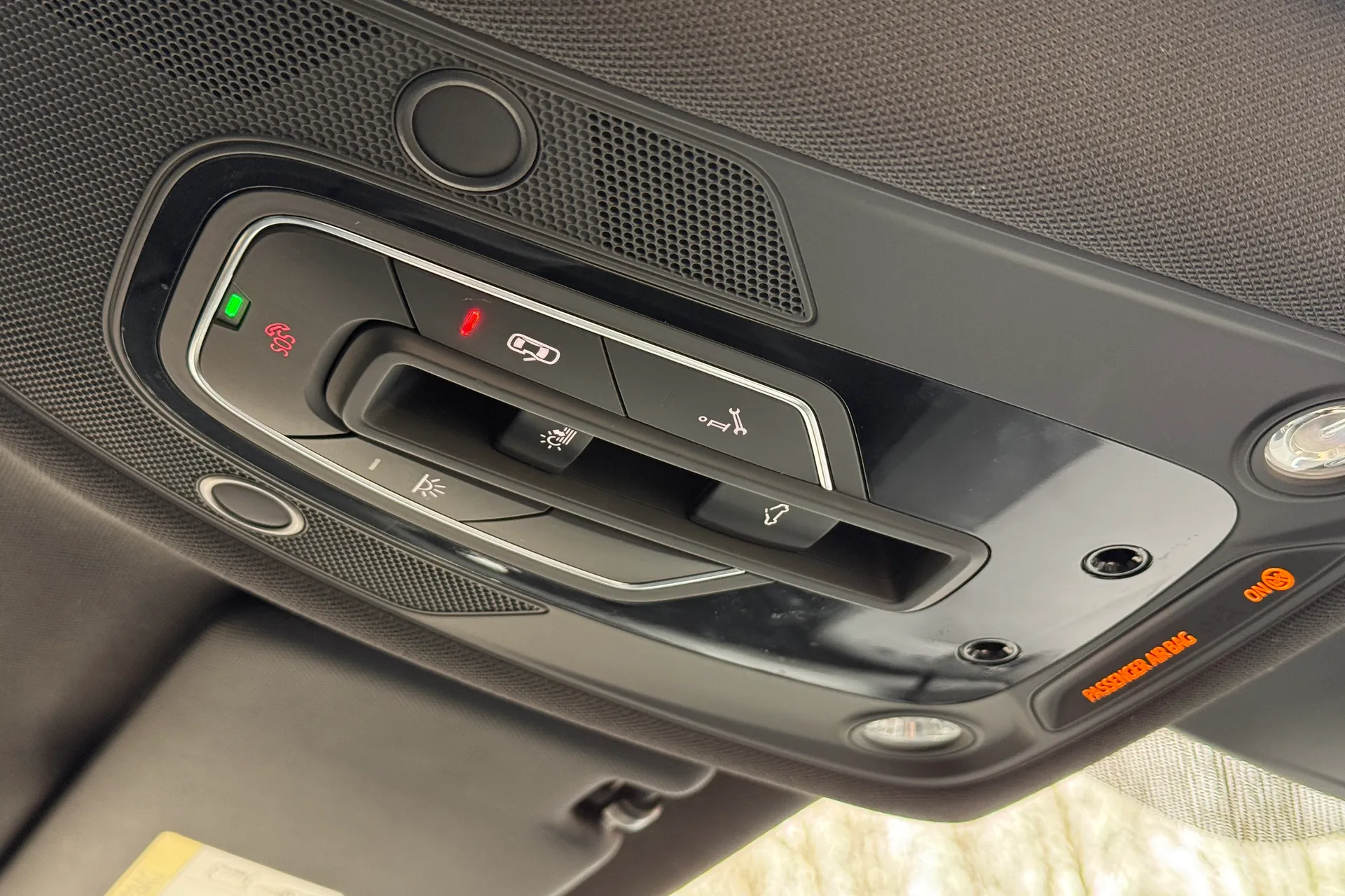 Audi Q5 thumbnail image number 20