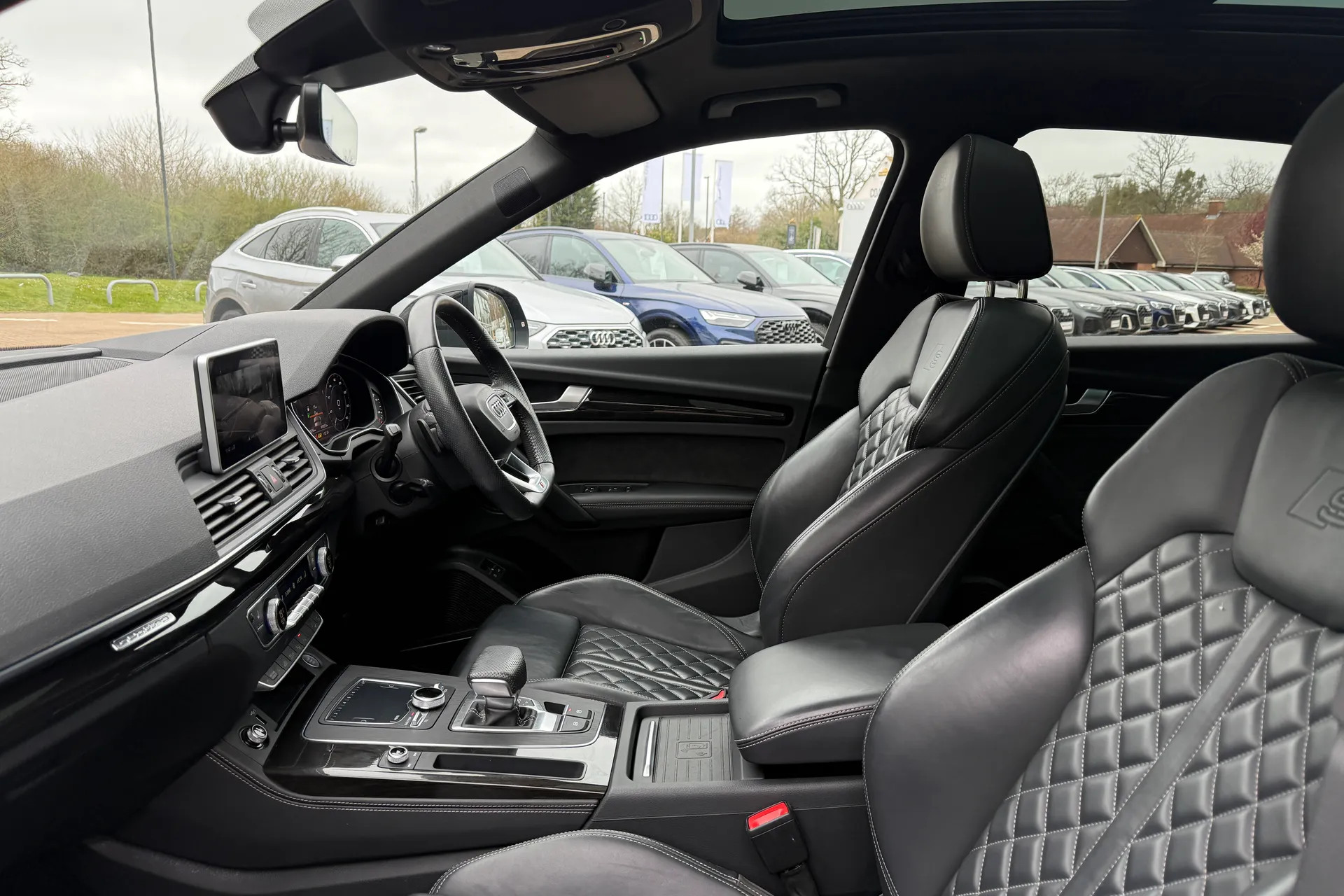 Audi Q5 thumbnail image number 53