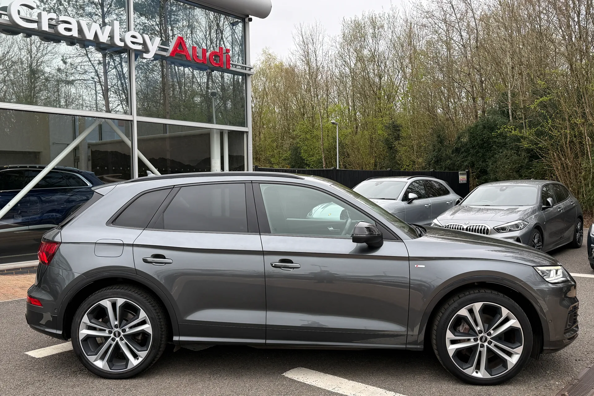 Audi Q5 thumbnail image number 2