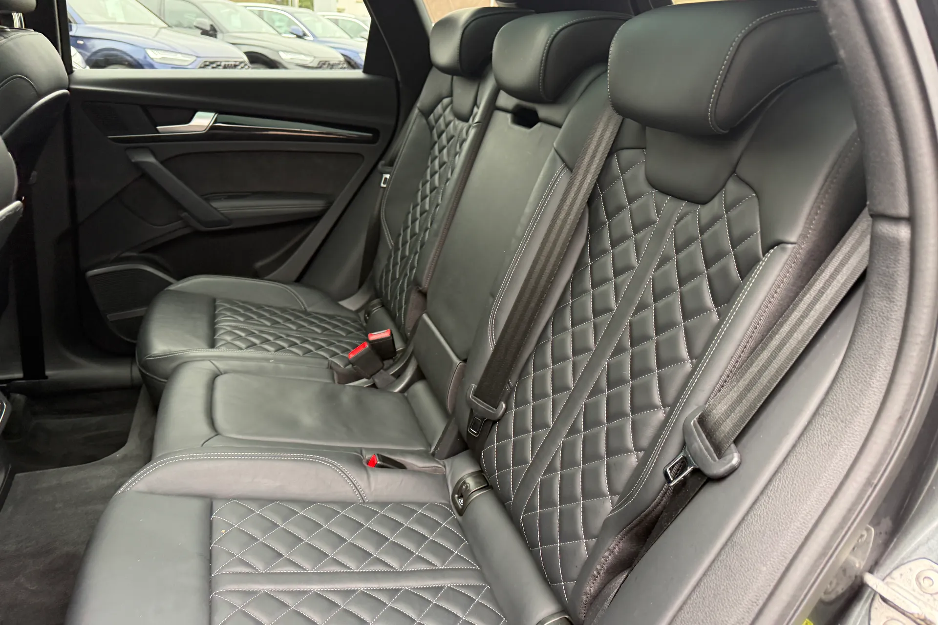 Audi Q5 thumbnail image number 48