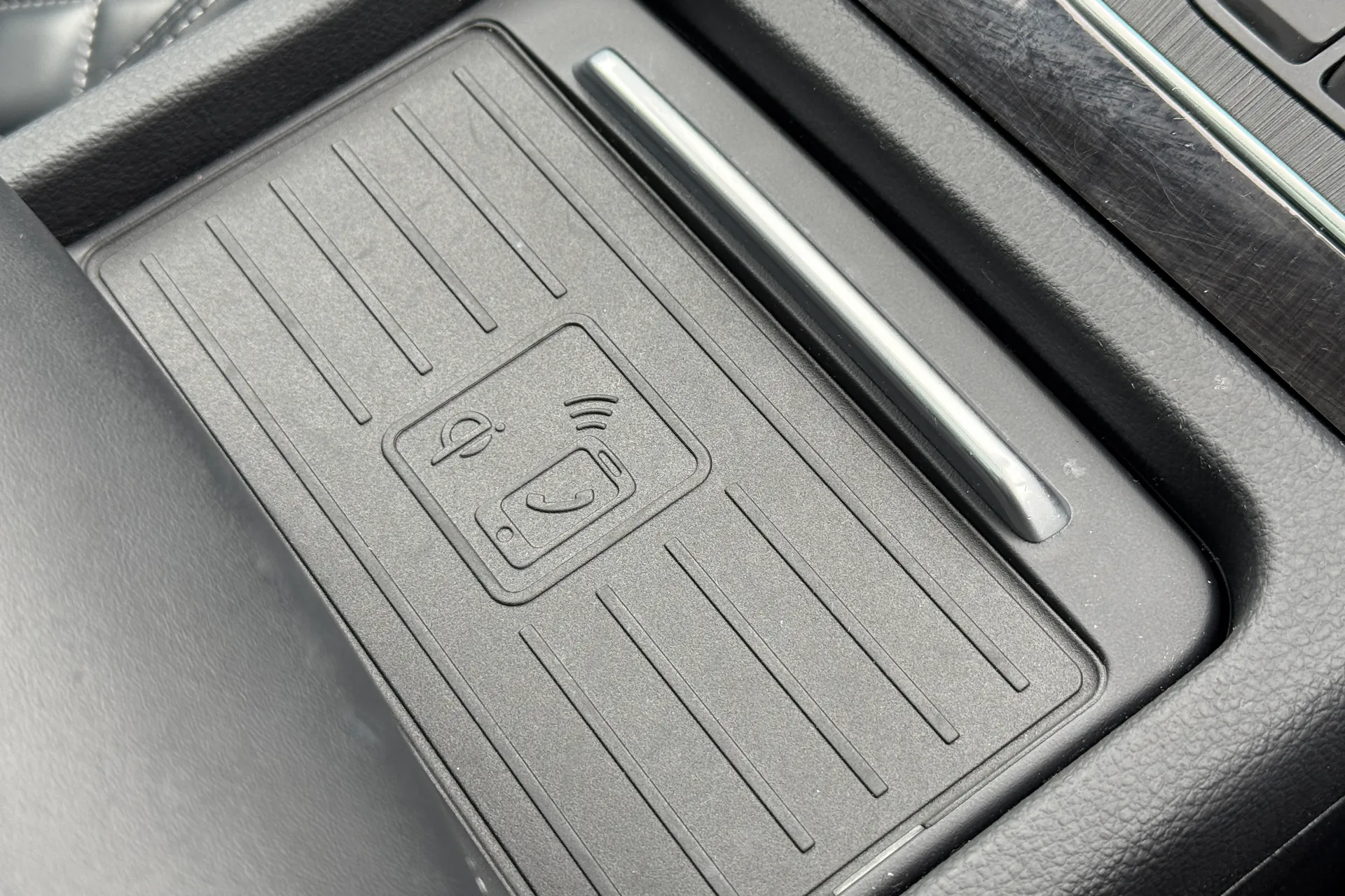 Audi Q5 thumbnail image number 27