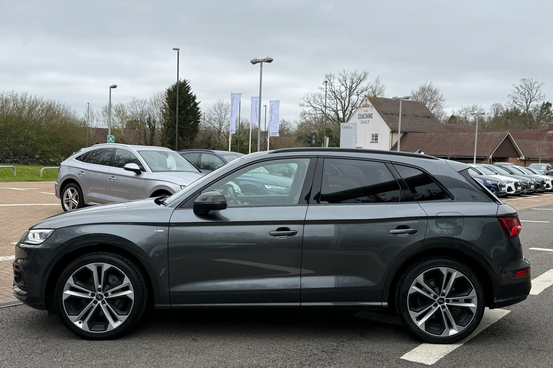 Audi Q5 thumbnail image number 46