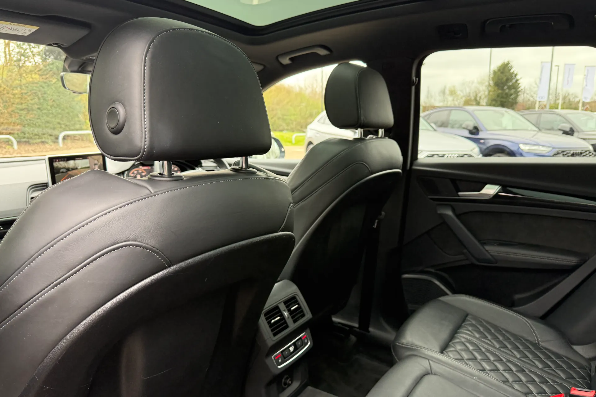 Audi Q5 thumbnail image number 47