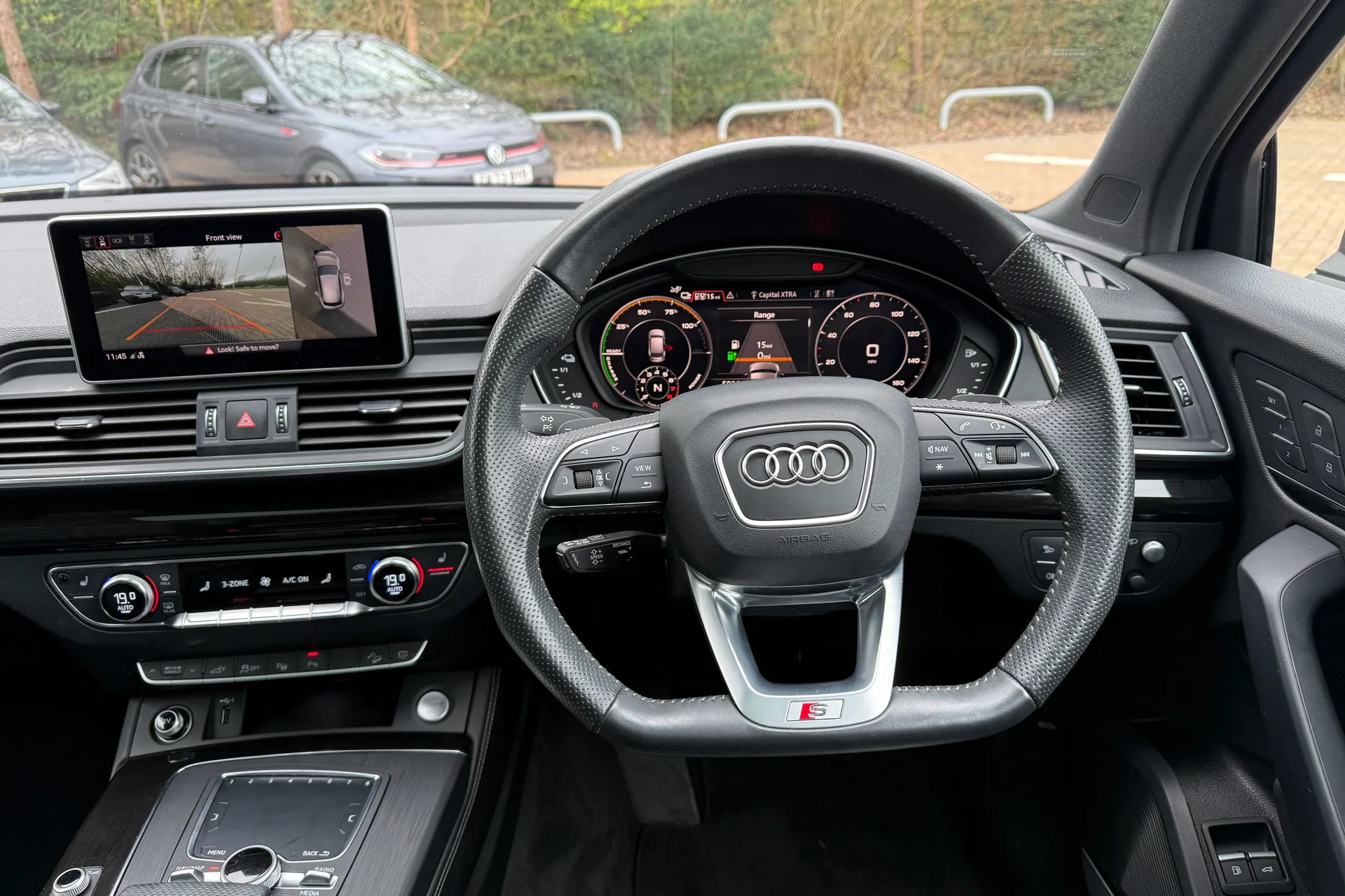 Audi Q5 thumbnail image number 37