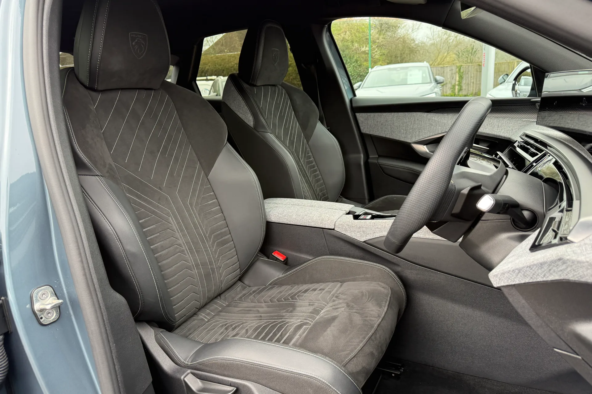 PEUGEOT 3008 thumbnail image number 24
