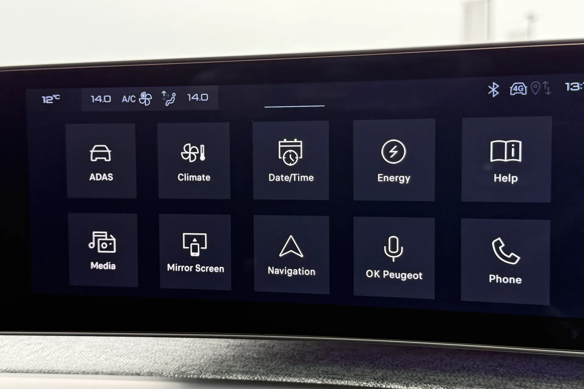 PEUGEOT 3008 thumbnail image number 10