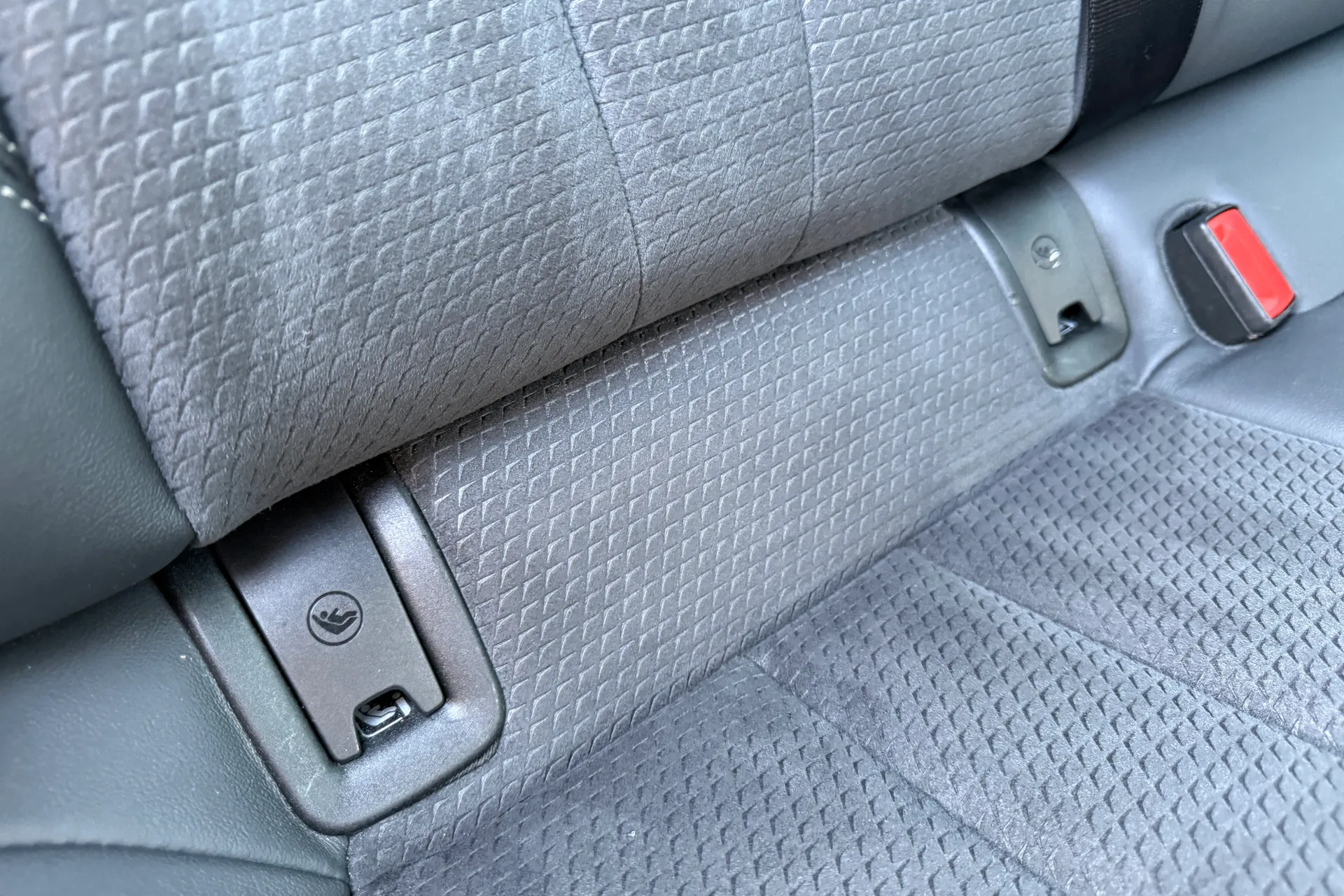 Audi A4 thumbnail image number 41