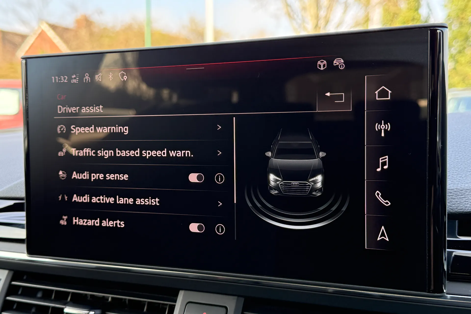 Audi A4 thumbnail image number 9