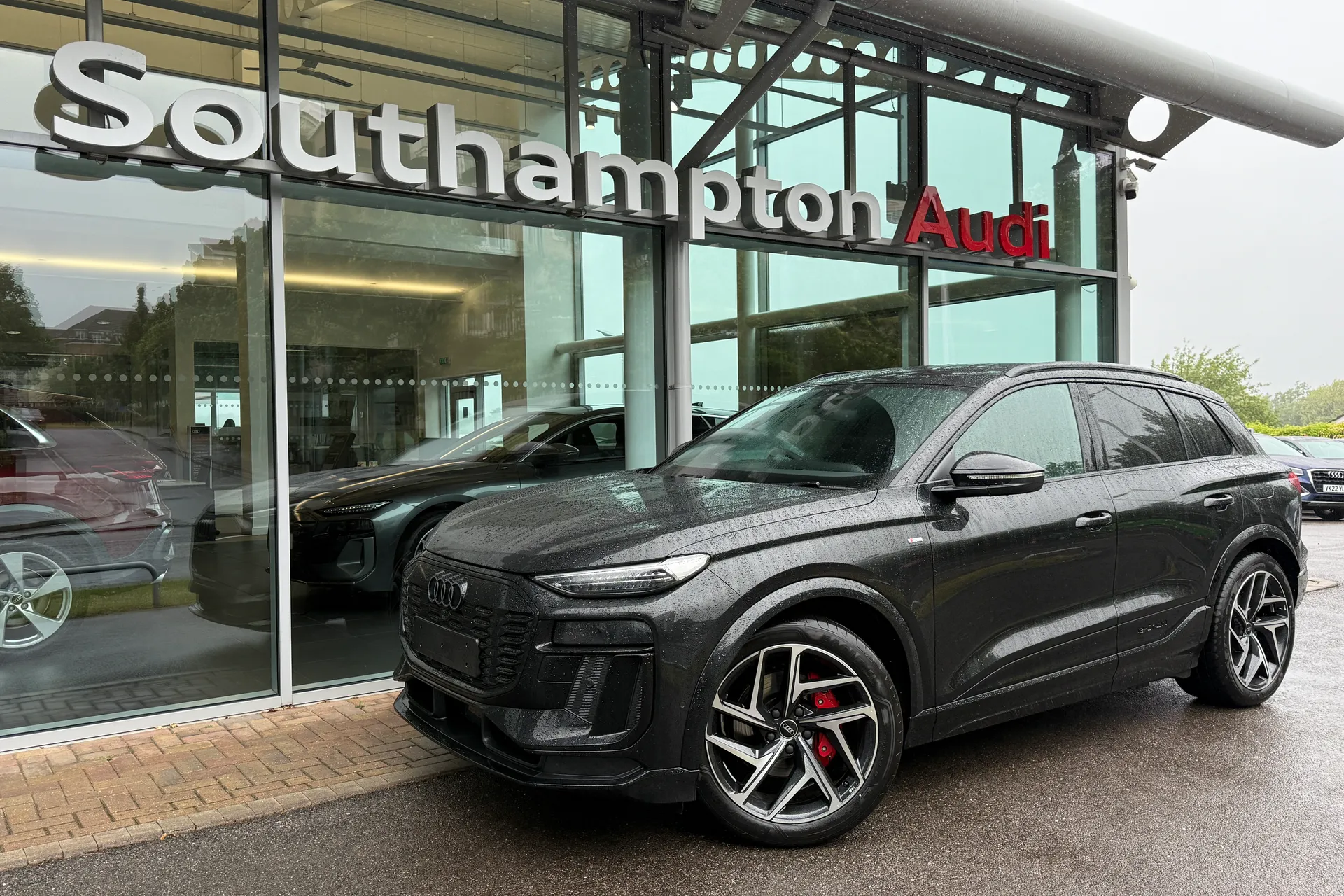 Audi Q6 e-tron thumbnail image number 58