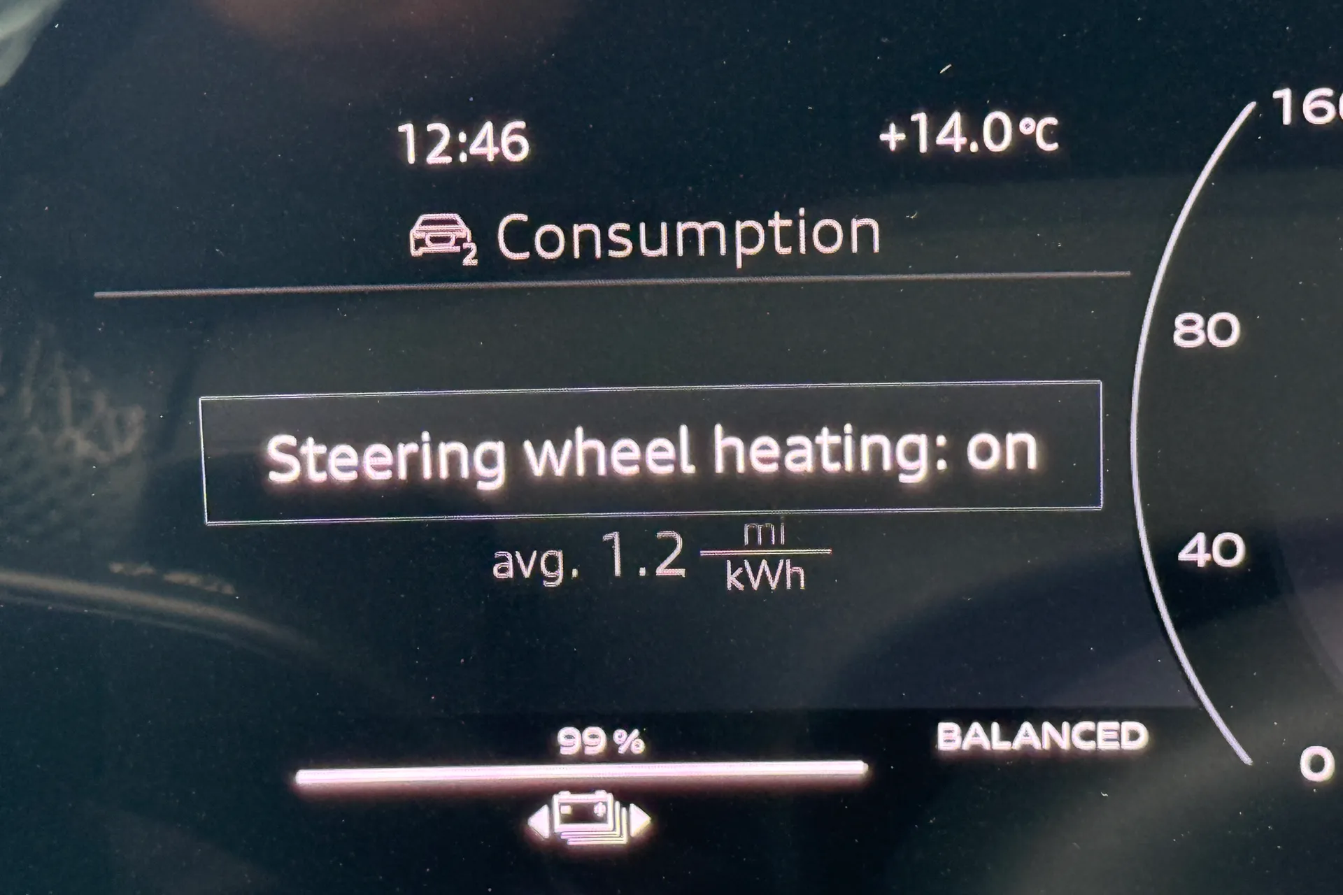 Audi Q6 e-tron thumbnail image number 10