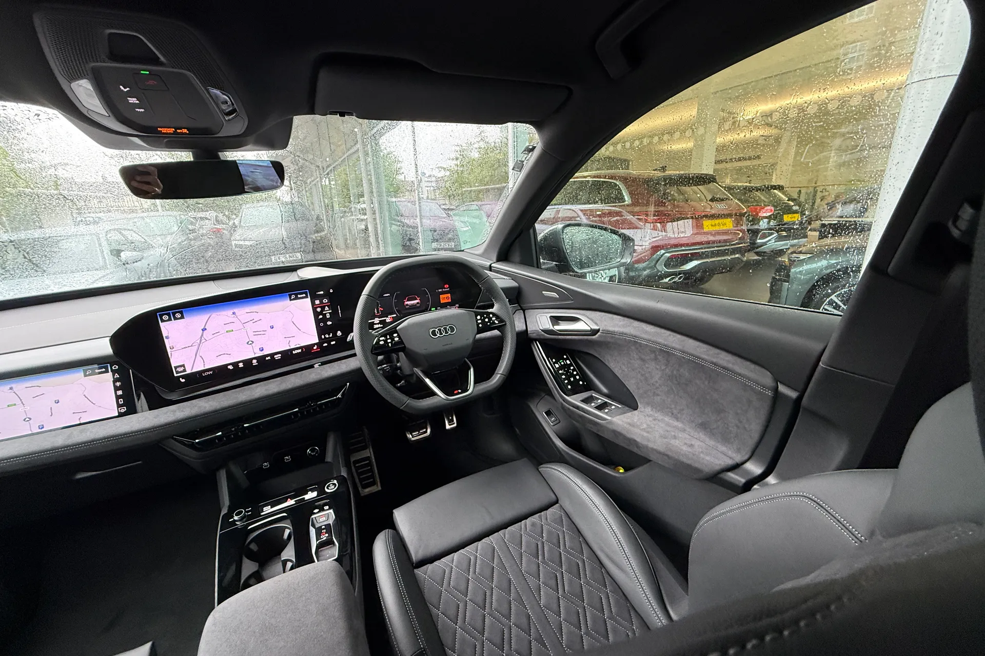 Audi Q6 e-tron thumbnail image number 41