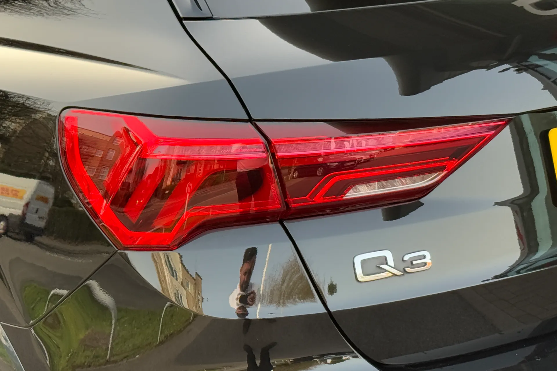 Audi Q3 thumbnail image number 47