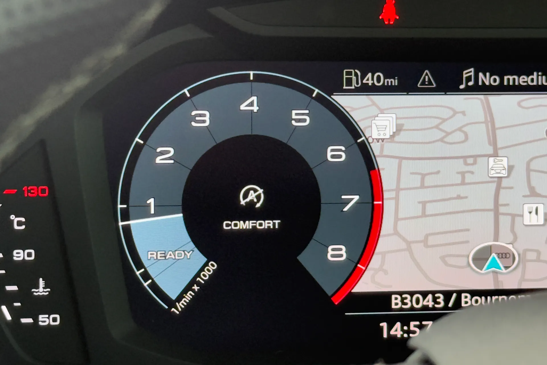 Audi Q3 thumbnail image number 28