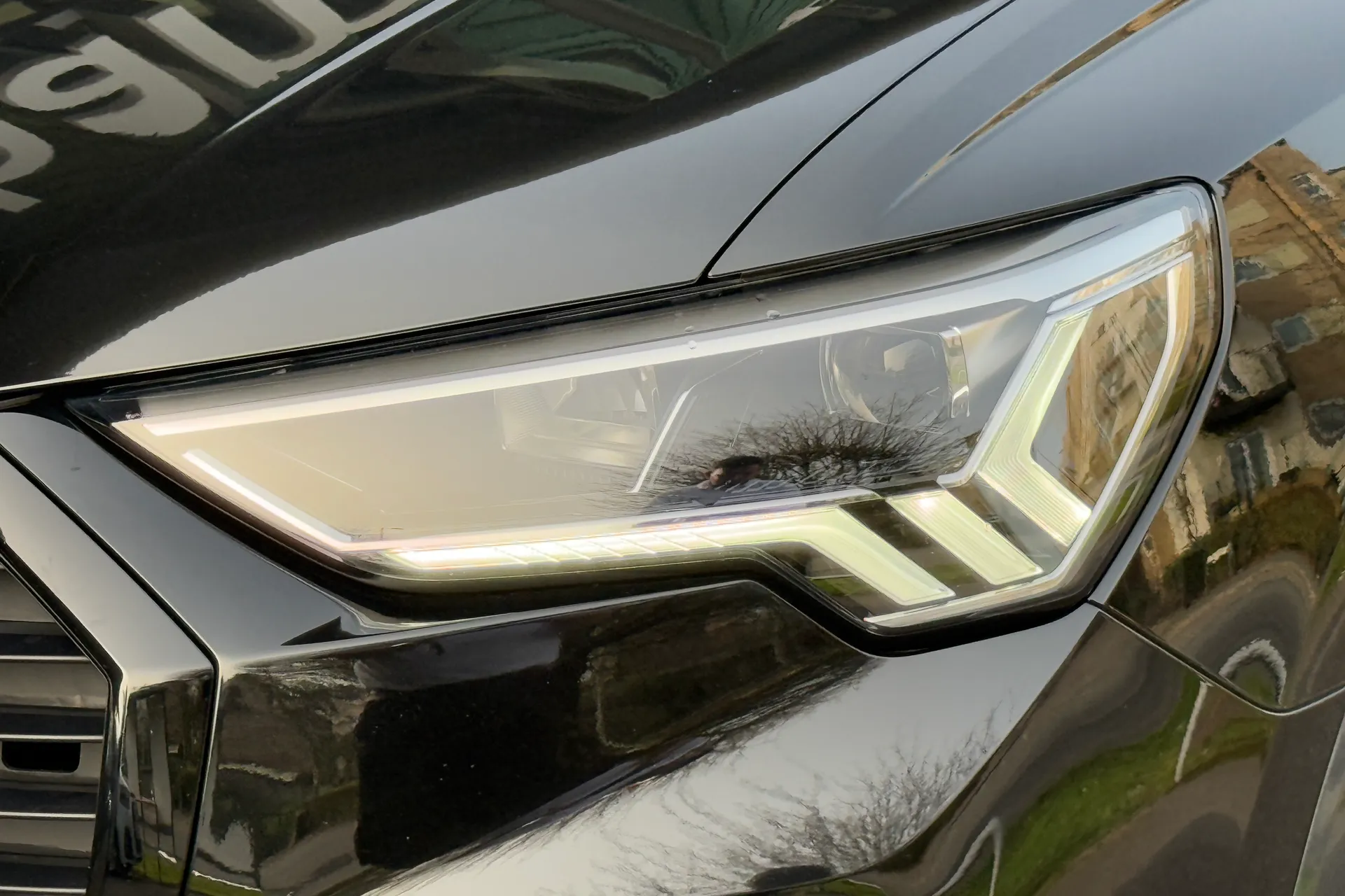 Audi Q3 thumbnail image number 55