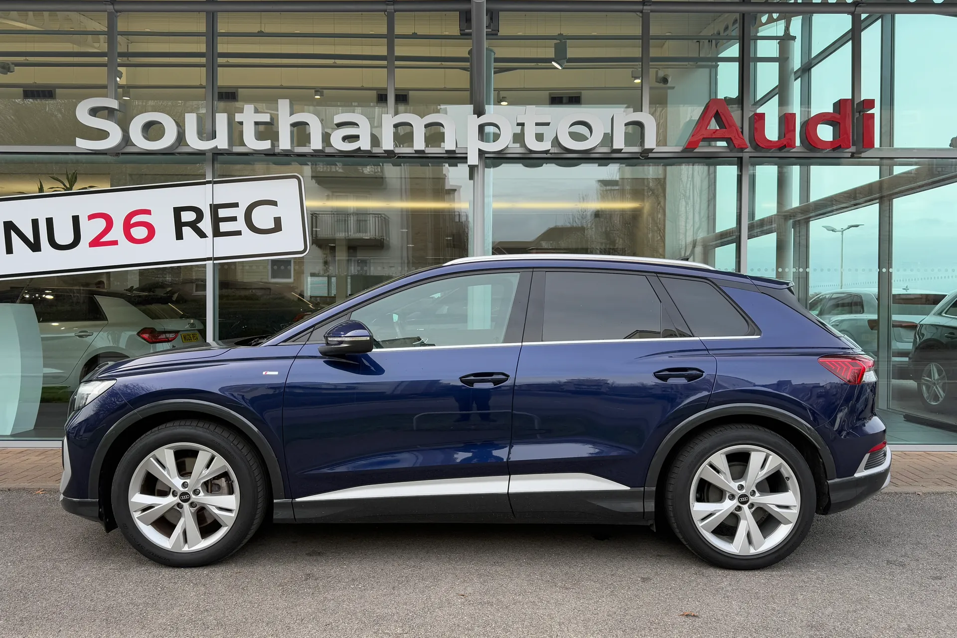 Audi Q4 thumbnail image number 53