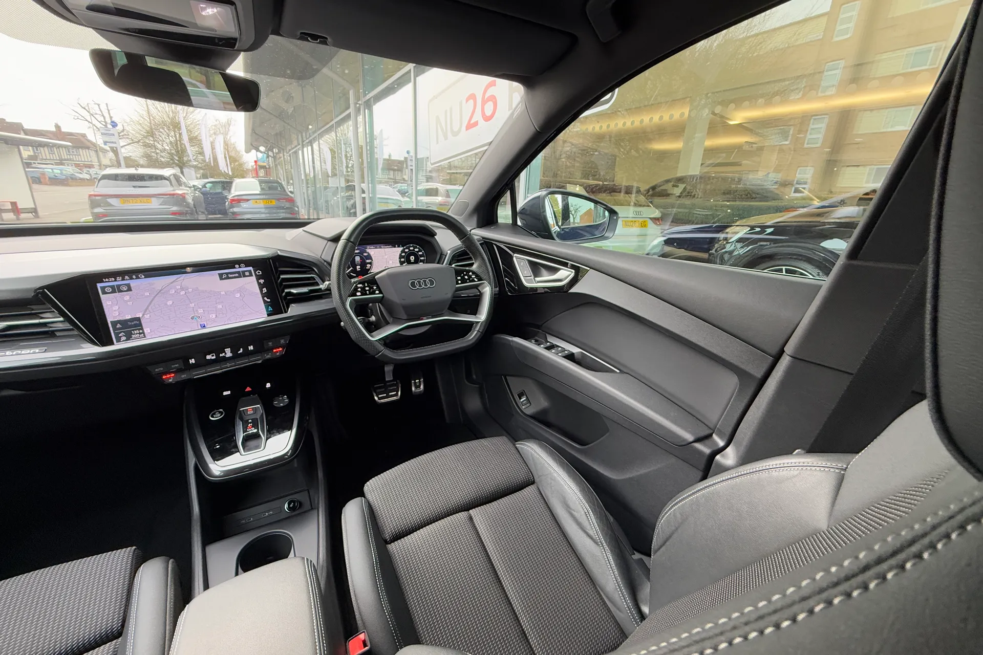 Audi Q4 thumbnail image number 41