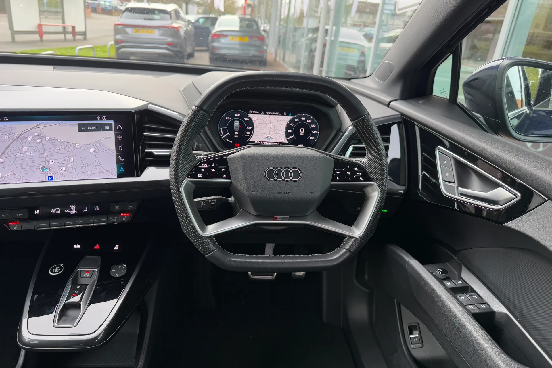 Audi Q4 thumbnail image number 40