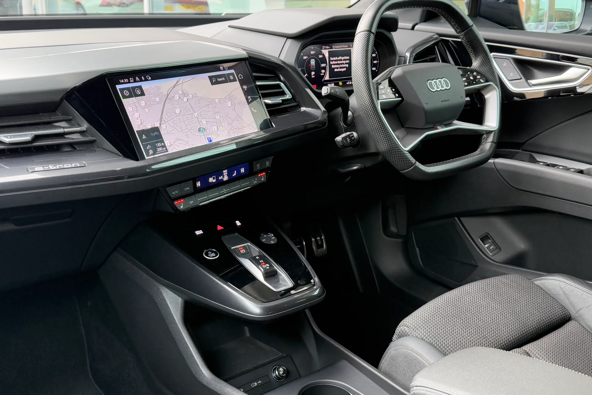 Audi Q4 thumbnail image number 51